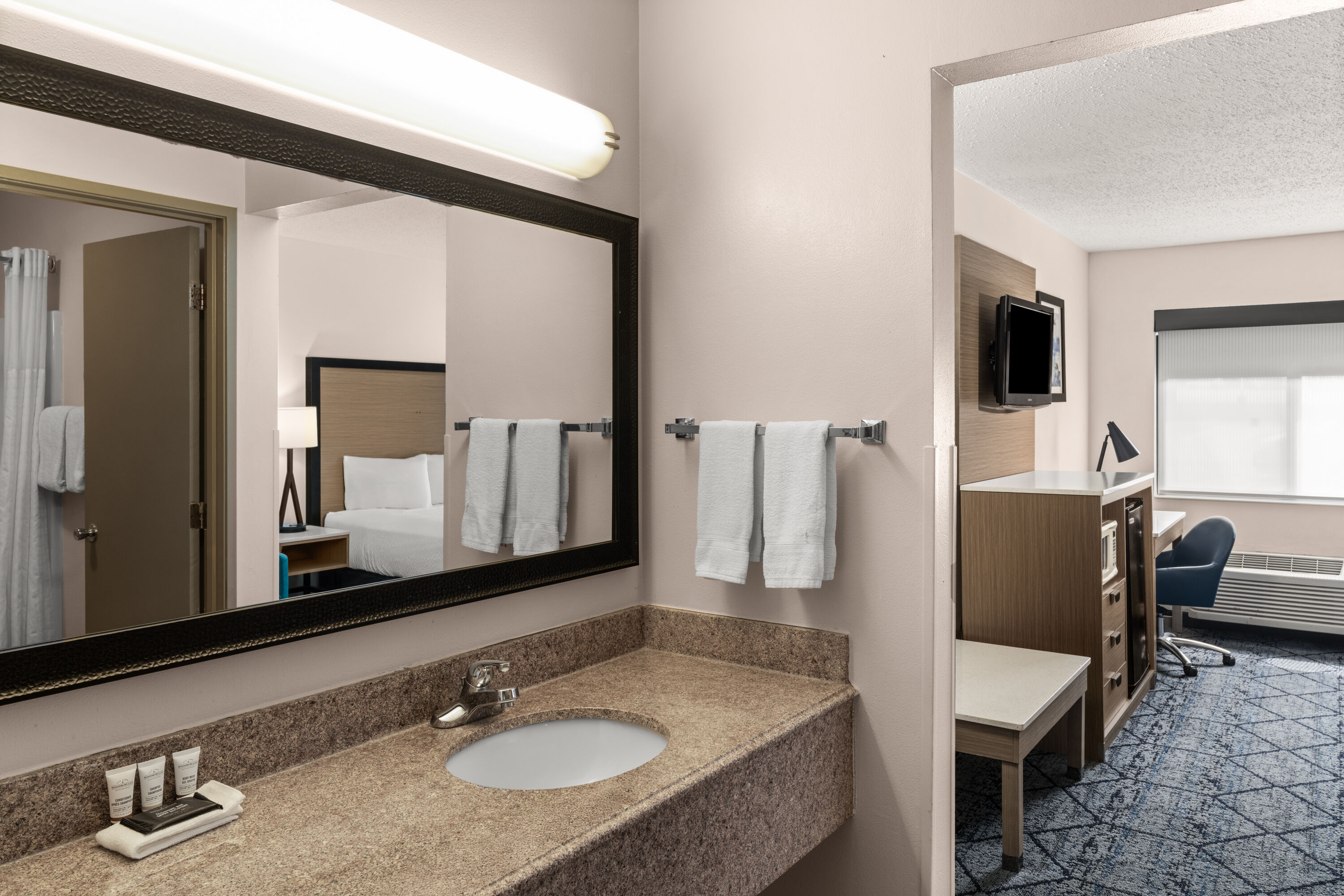 Guest room bath at the Baymont by Wyndham Columbia, MO in Columbia, Missouri