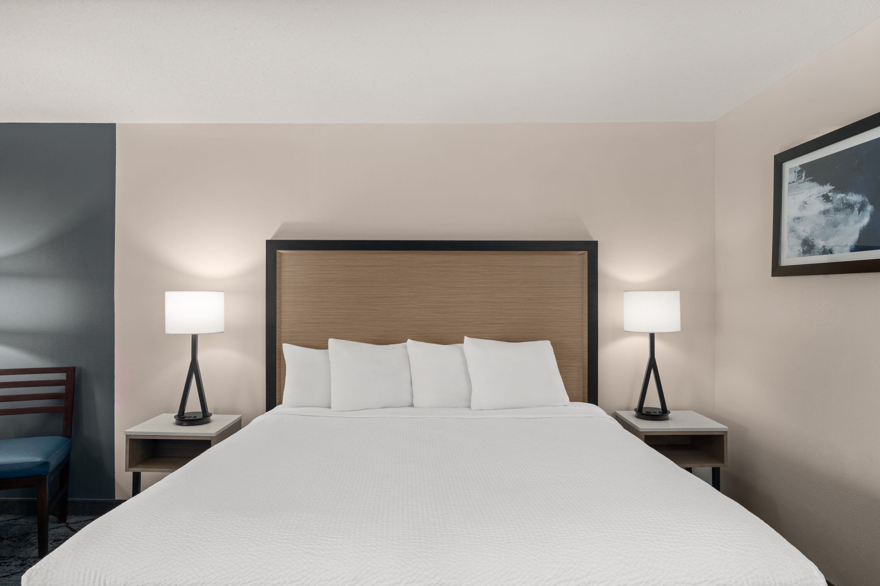 Guest room at the Baymont by Wyndham Columbia, MO in Columbia, Missouri