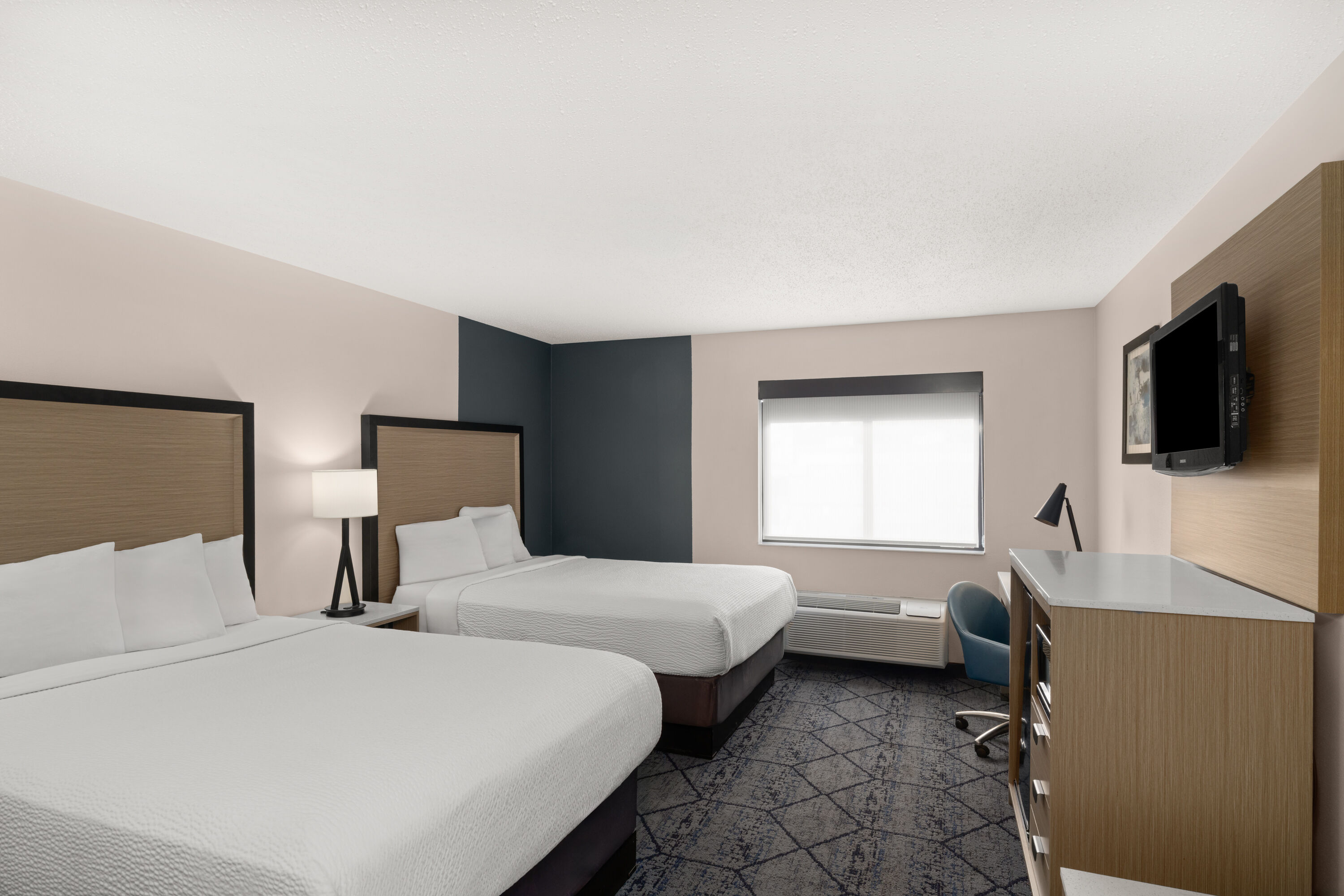 Guest room at the Baymont by Wyndham Columbia, MO in Columbia, Missouri