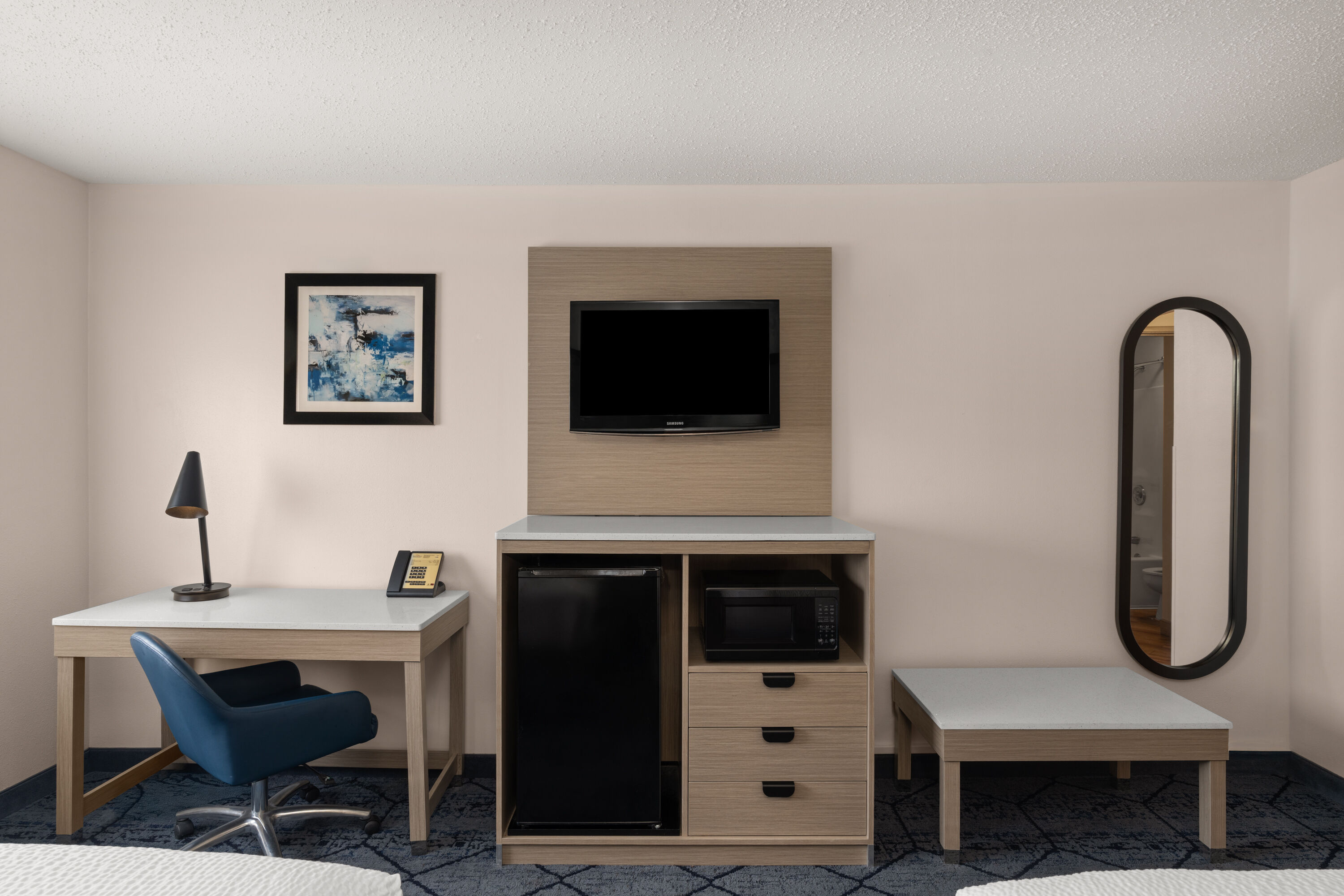 Guest room at the Baymont by Wyndham Columbia, MO in Columbia, Missouri