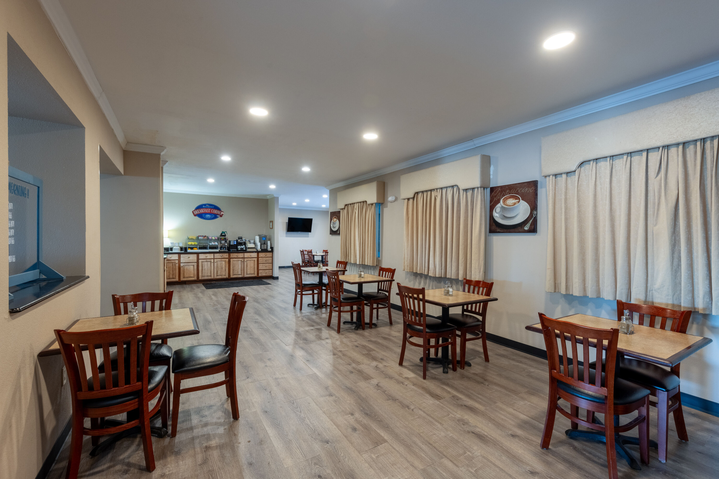 Free breakfast at Baymont by Wyndham Kirksville University Area in Kirksville, Missouri