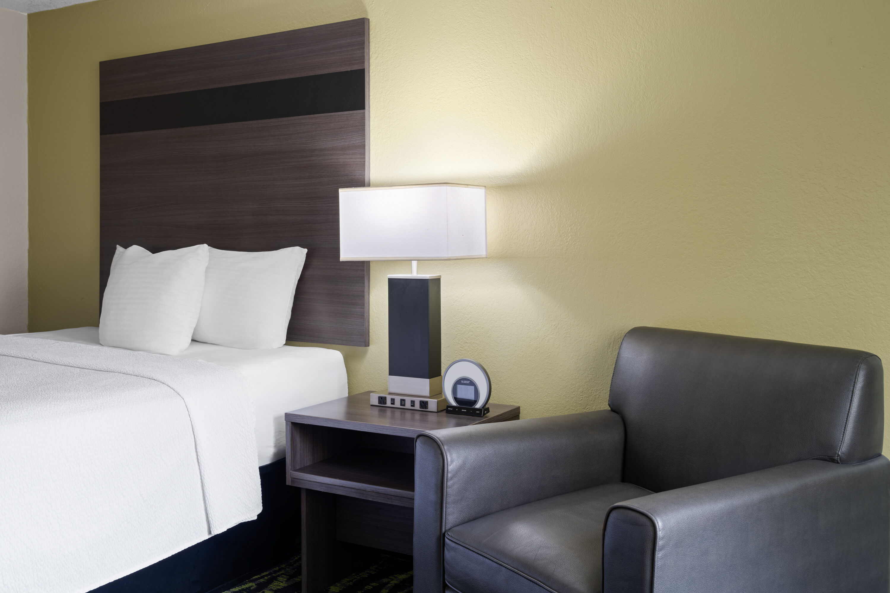 Guest room at the Baymont by Wyndham Liberty MO in Liberty, Missouri