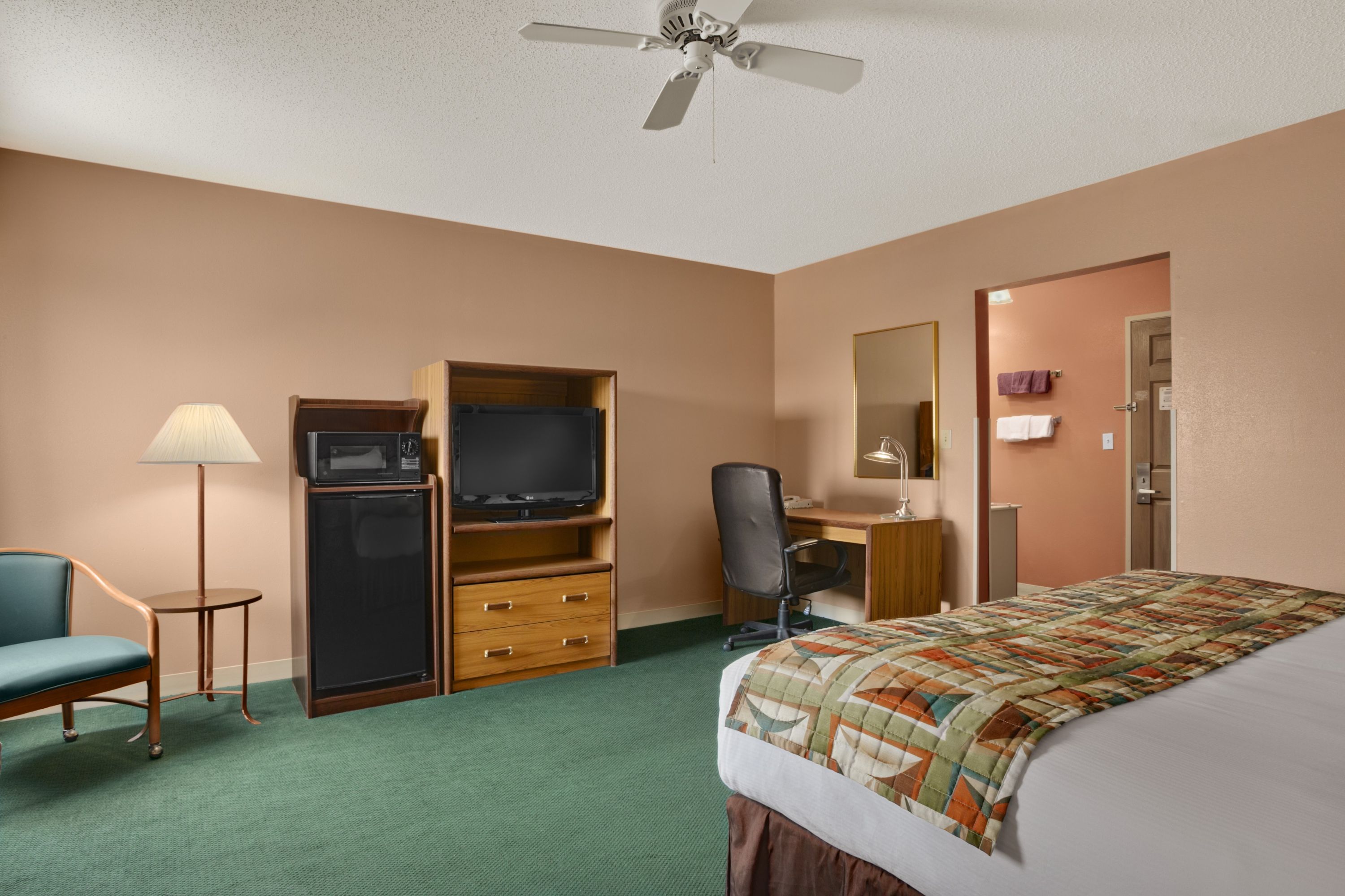Baymont By Wyndham Sullivan Sullivan Mo Hotels