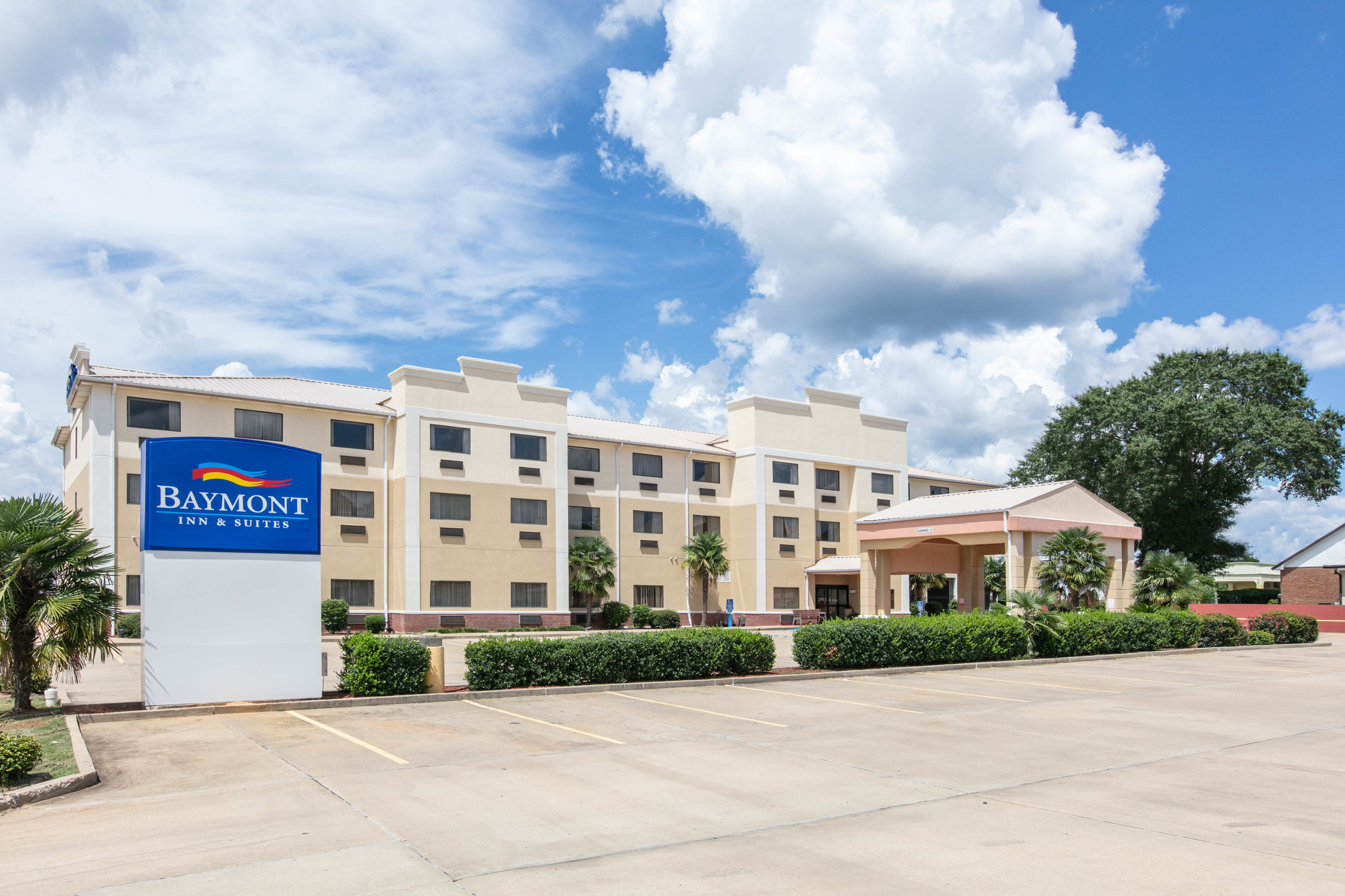 Baymont by Wyndham MS Hotels