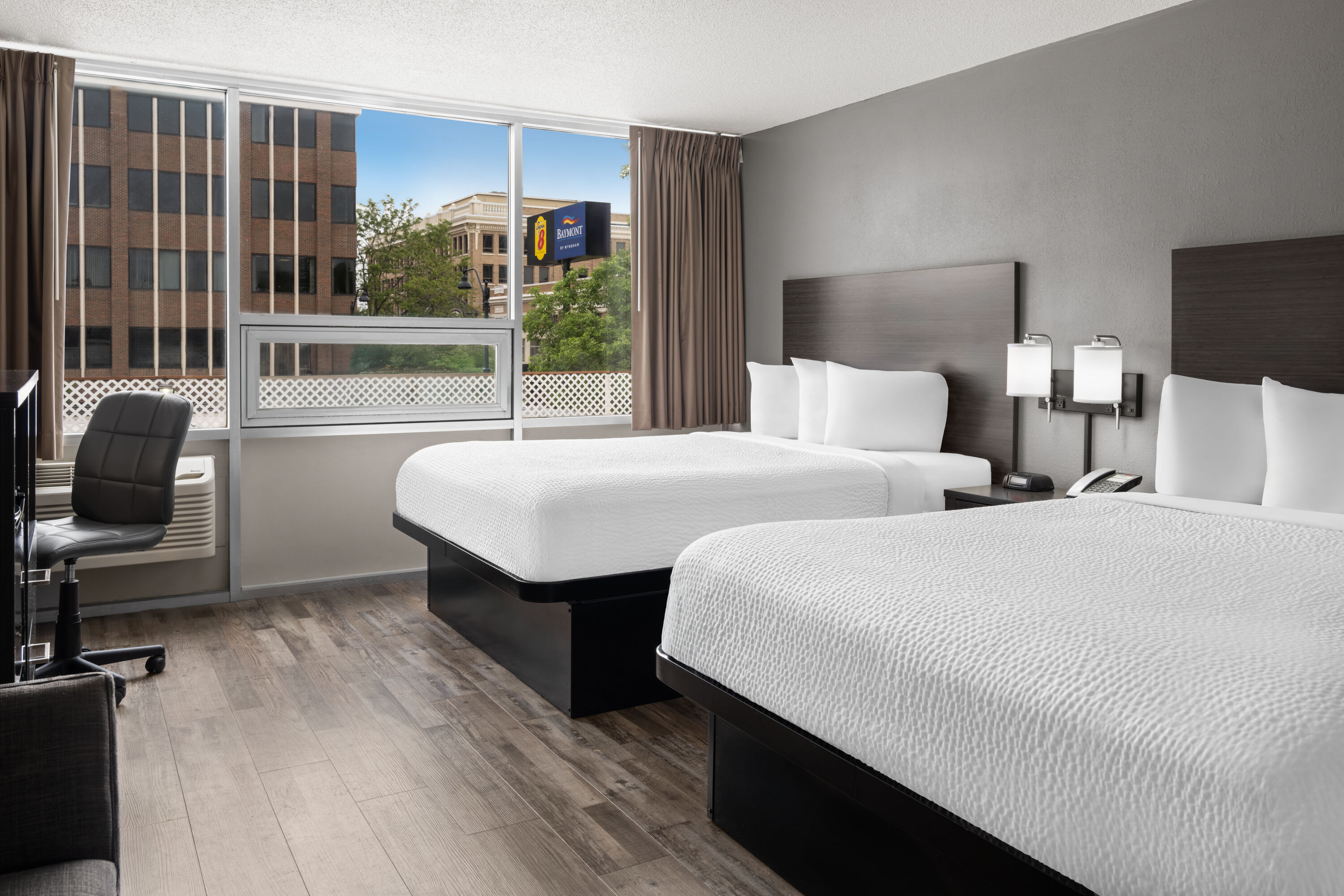 Guest room at the Baymont by Wyndham Great Falls City Center in Great Falls, Montana