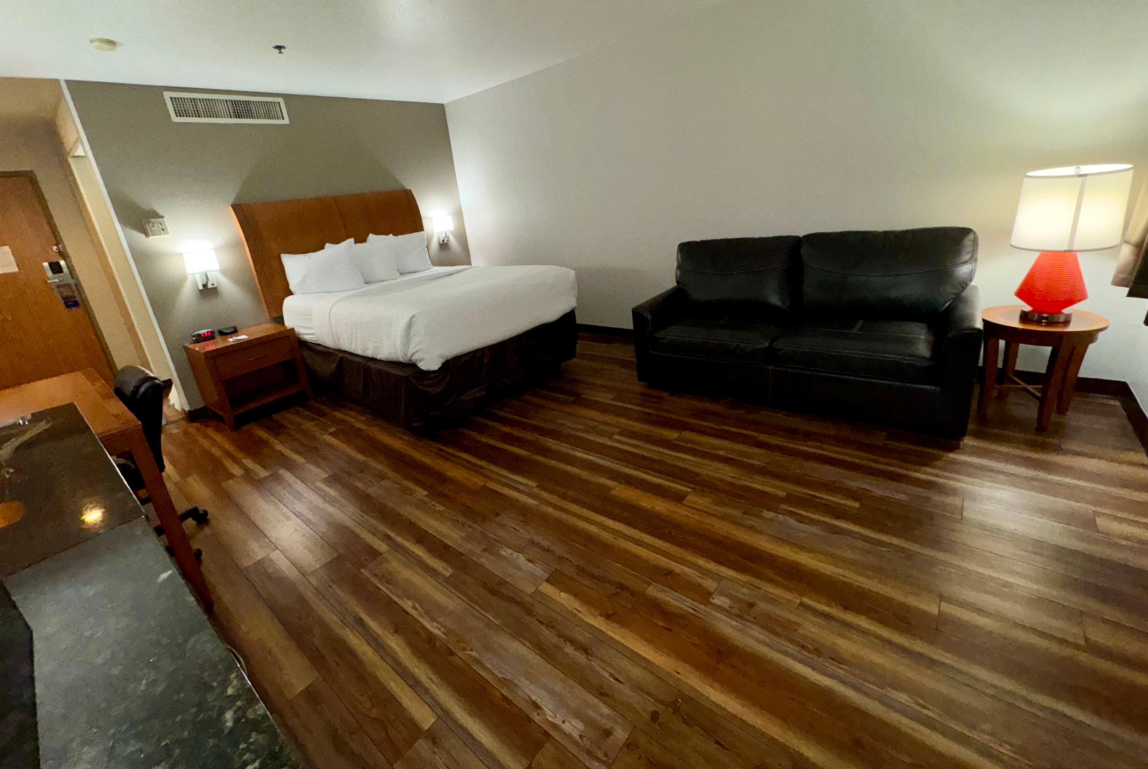 Guest room at the Baymont by Wyndham Missoula in Missoula, Montana