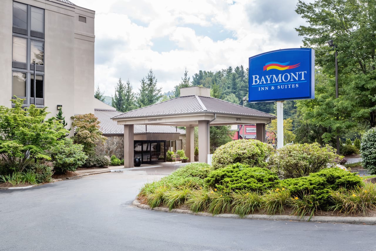 Hotels In Silverstone North Carolina Days Inn Baymont Inn Suites Boone Near State In Silverstone North Carolina