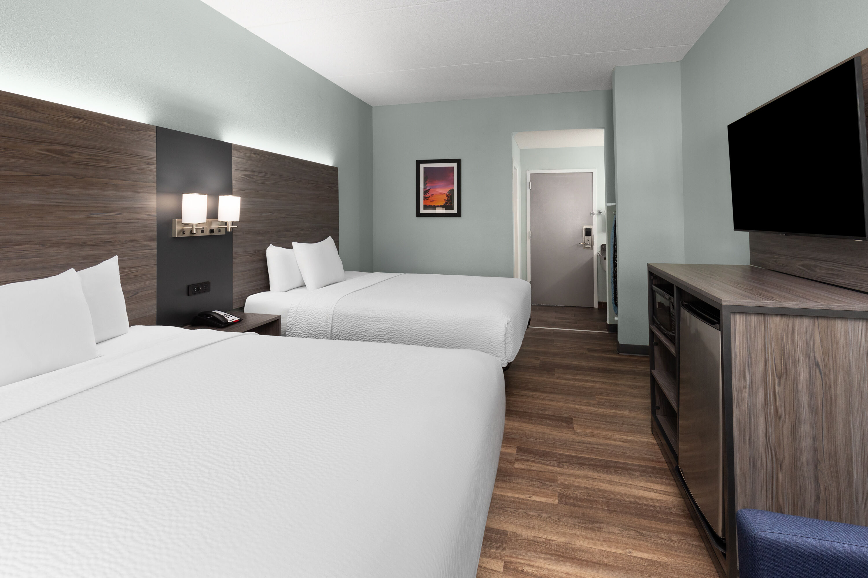 Guest room at the Baymont by Wyndham Creedmoor in Creedmoor, North Carolina