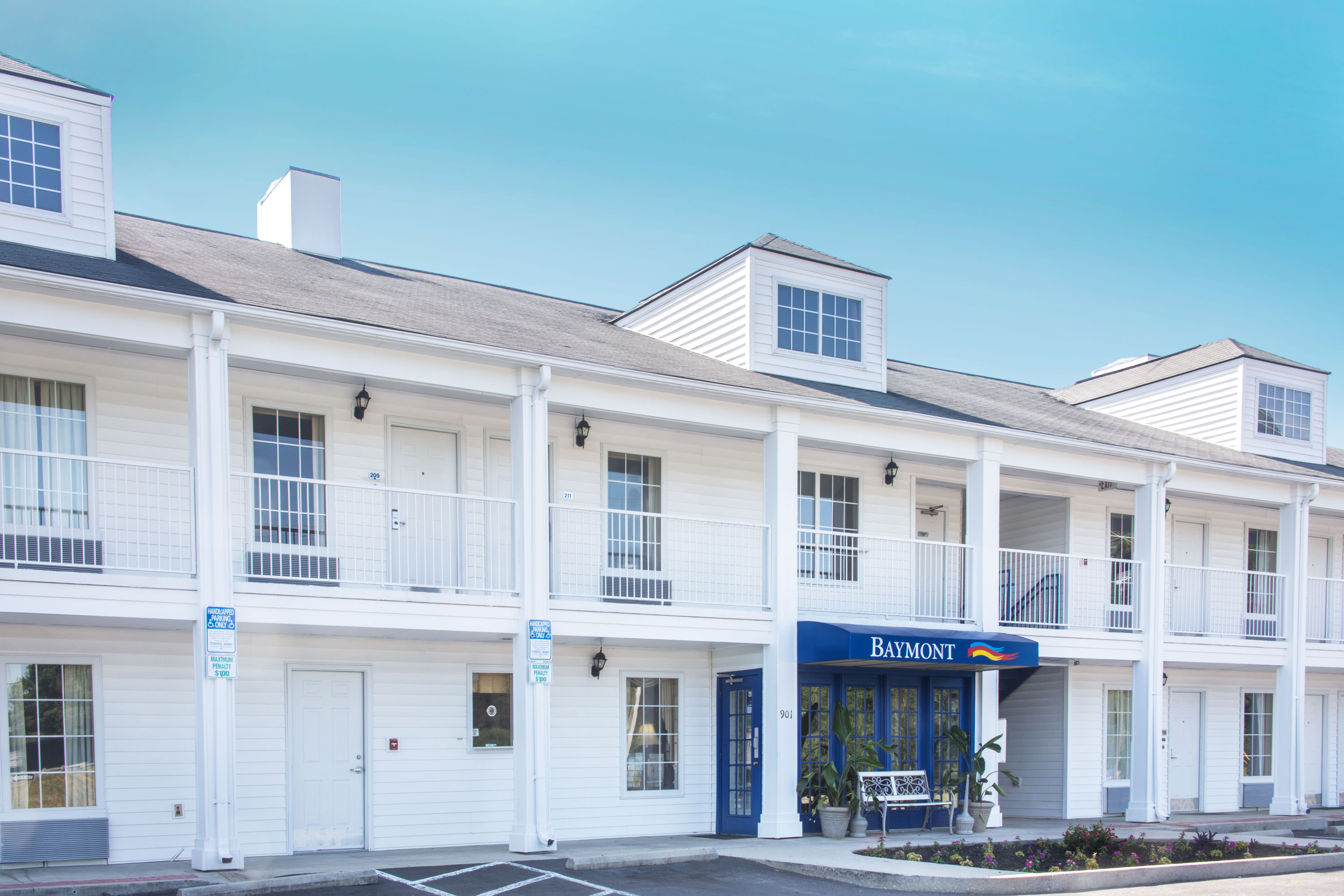 Baymont By Wyndham Dunn Dunn Nc Hotels