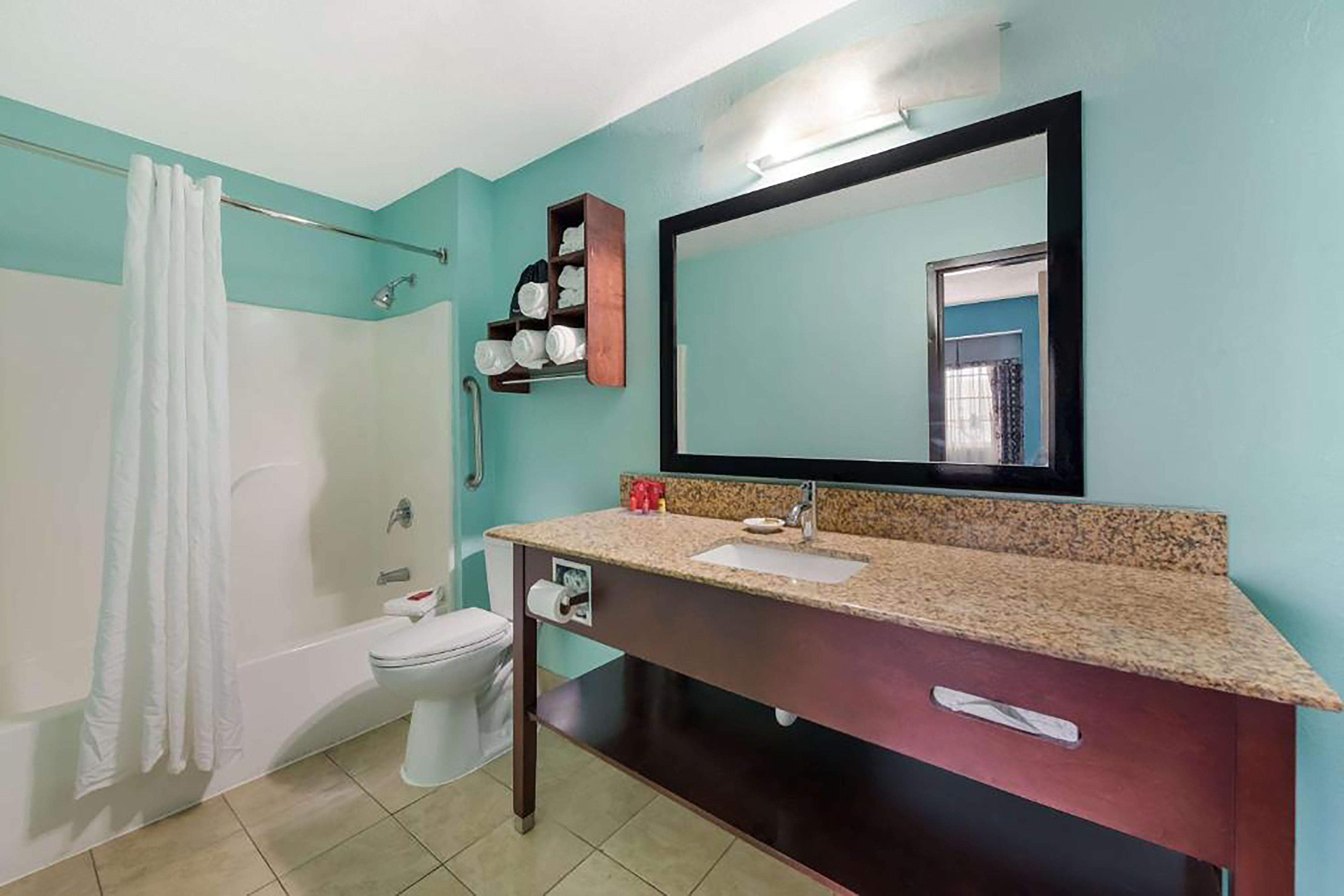 Guest room bath at the Baymont by Wyndham Elizabeth City in Elizabeth City, North Carolina