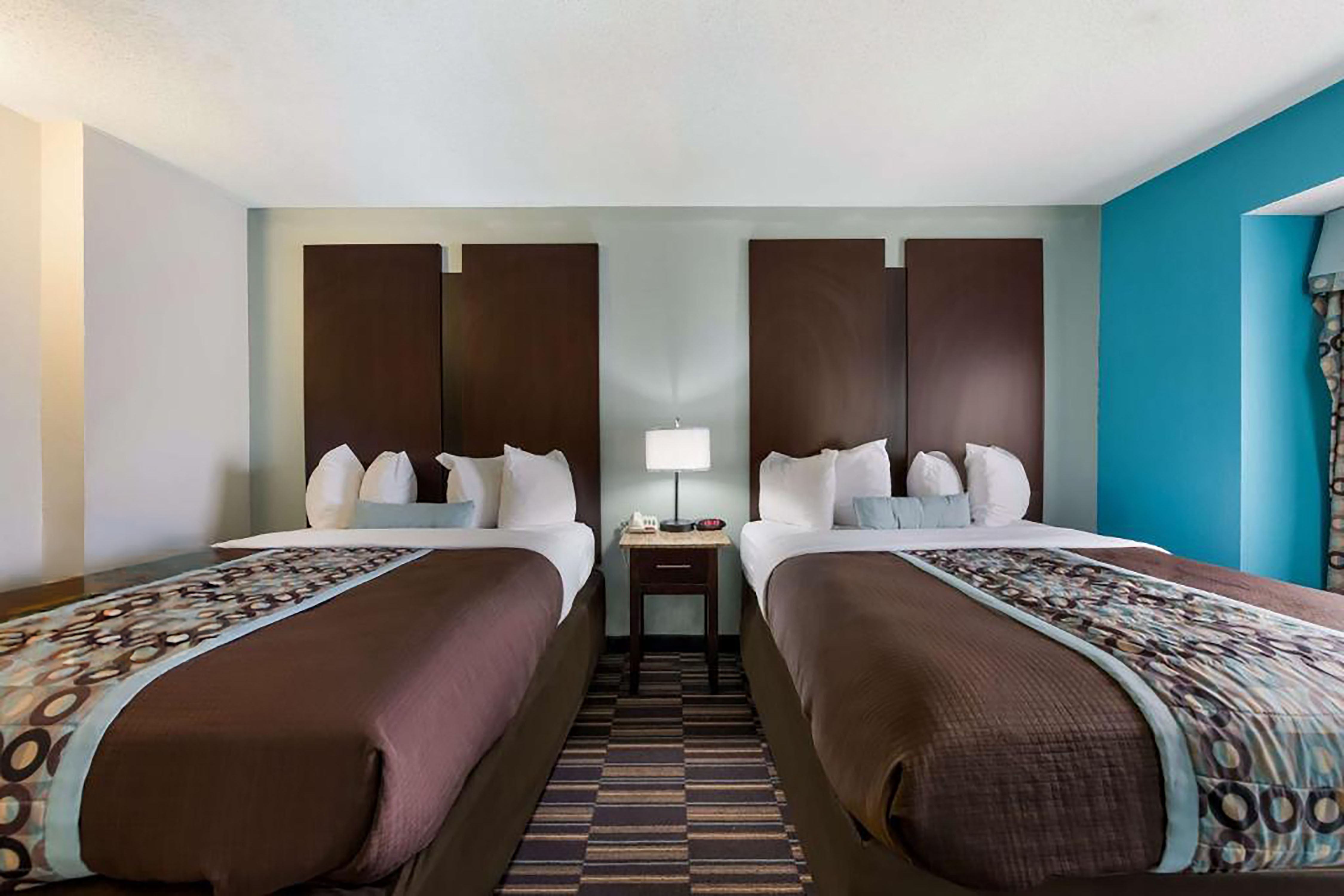 Guest room at the Baymont by Wyndham Elizabeth City in Elizabeth City, North Carolina