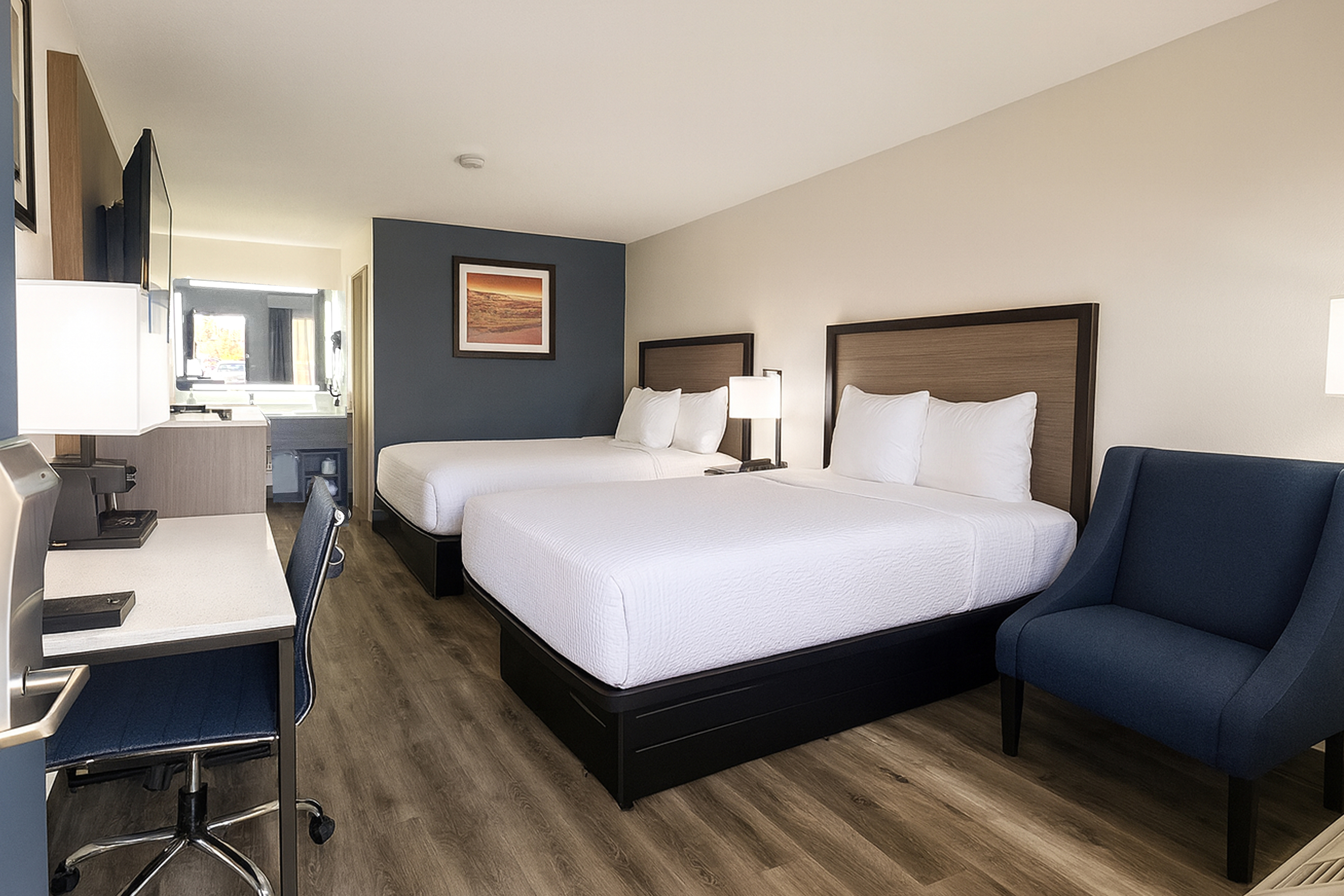 Guest room at the Baymont by Wyndham Fayetteville in Fayetteville, North Carolina