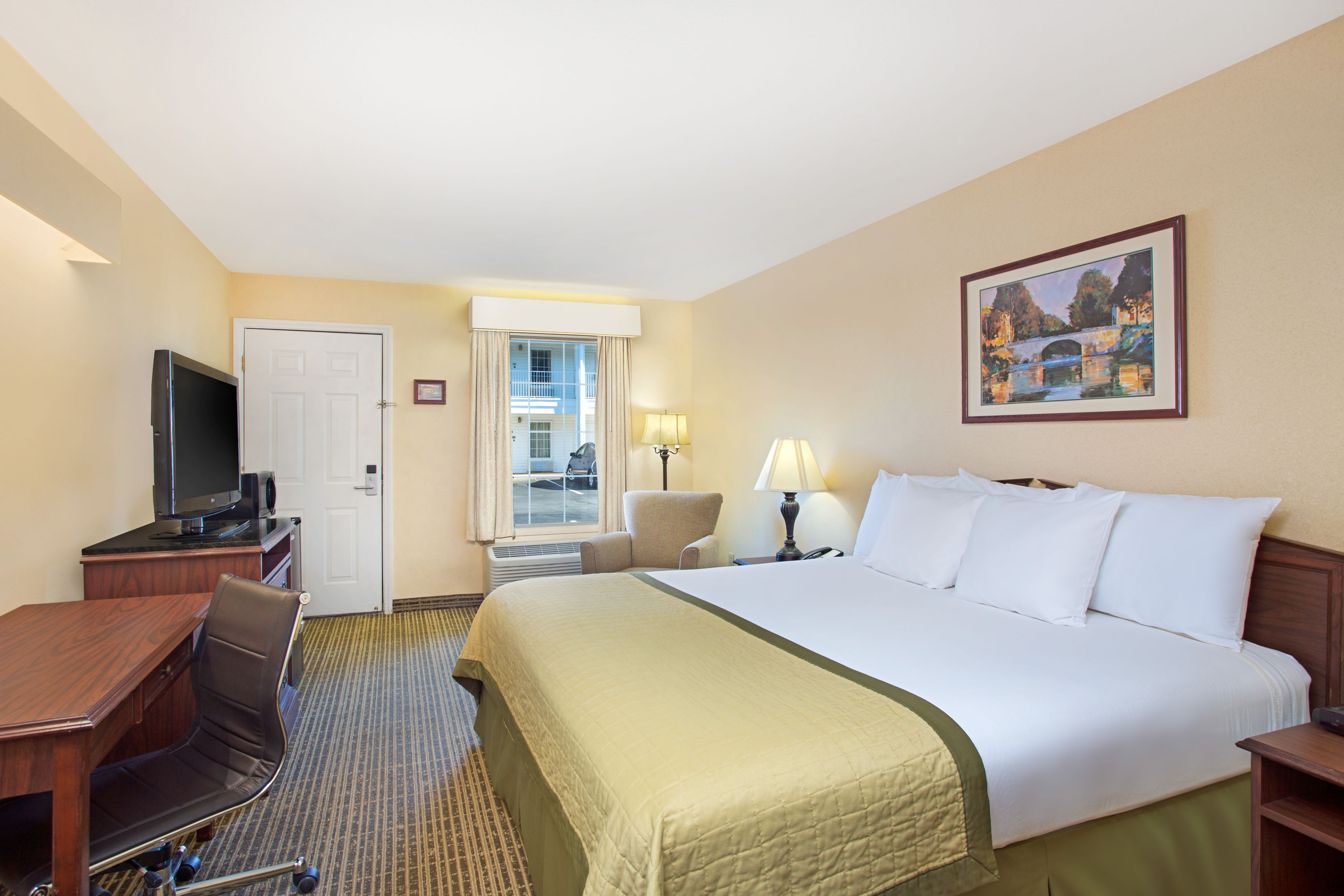 Baymont Wyndham Forest City Forest City  Hotels