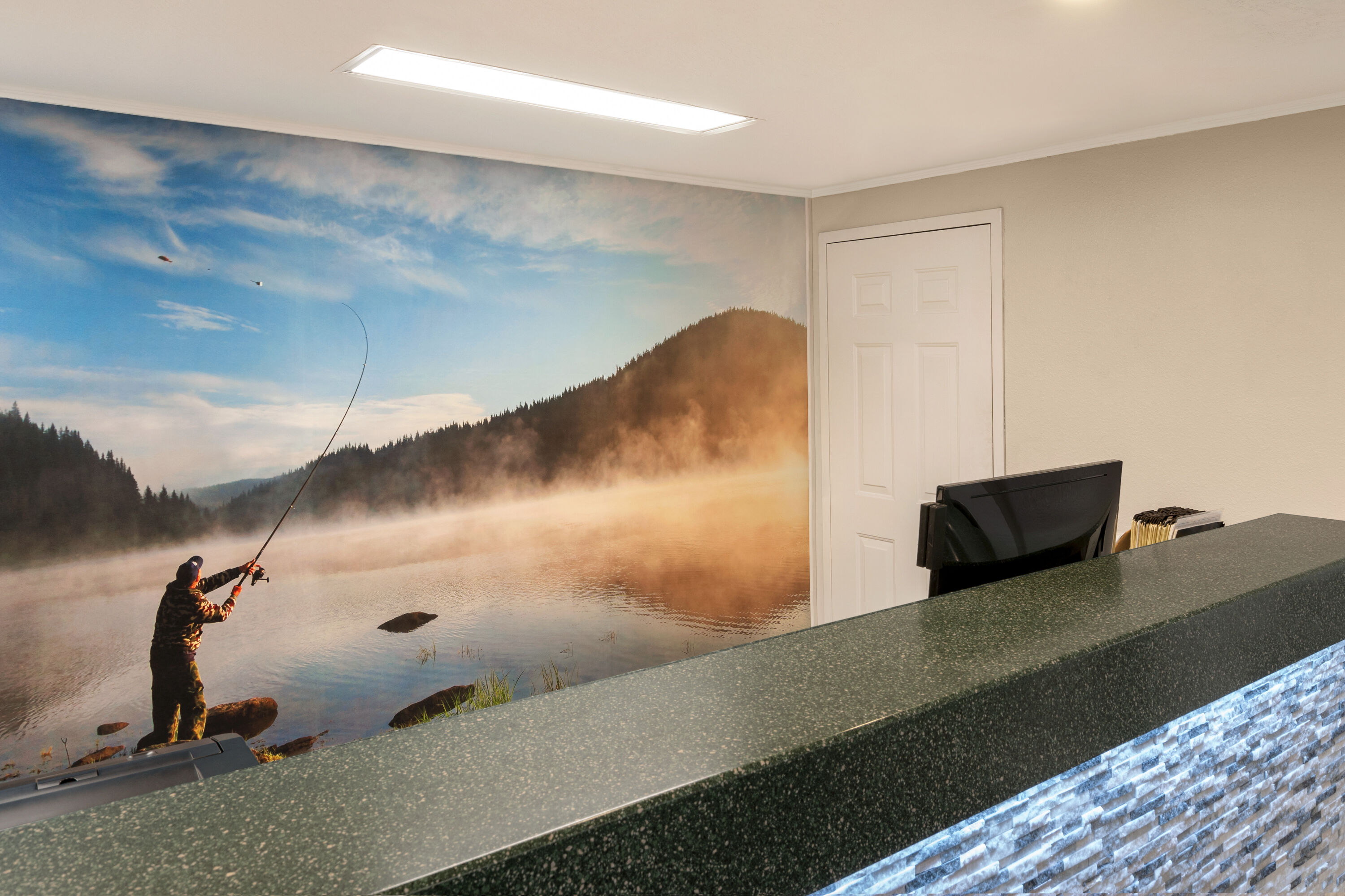 Baymont by Wyndham Henderson Oxford reception in Henderson, North Carolina