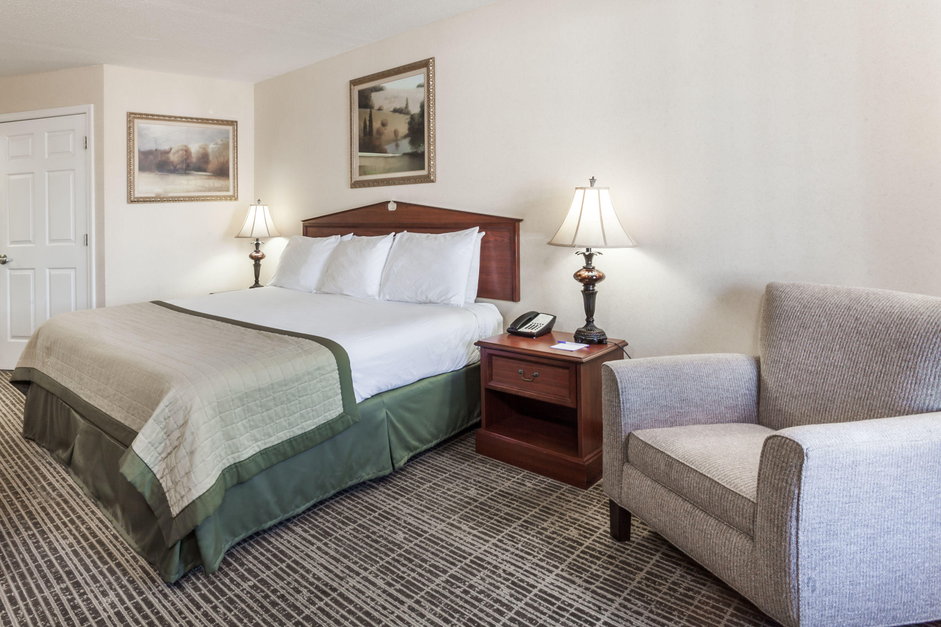Guest room at the Baymont by Wyndham Hickory in Hickory, North Carolina
