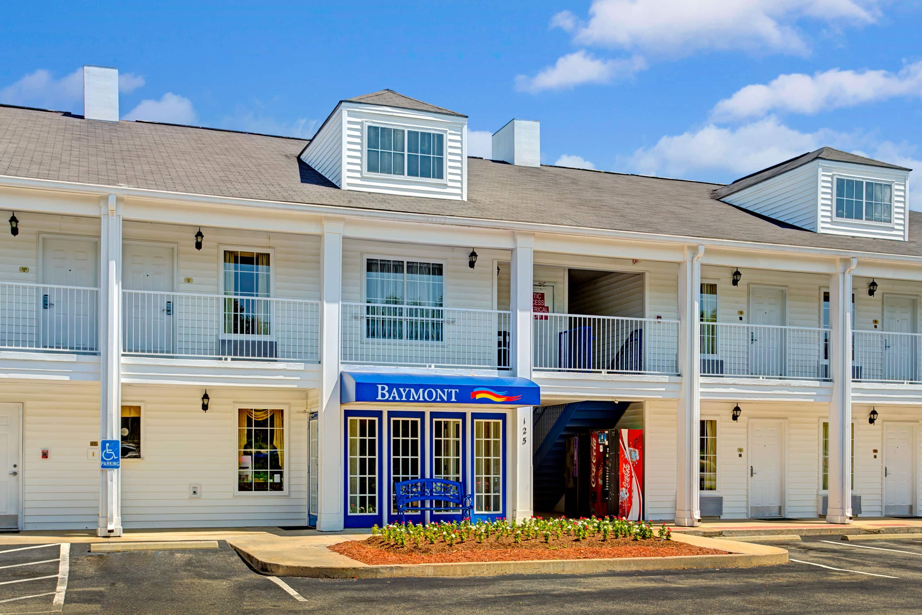 Baymont by Wyndham Smithfield Smithfield, NC Hotels