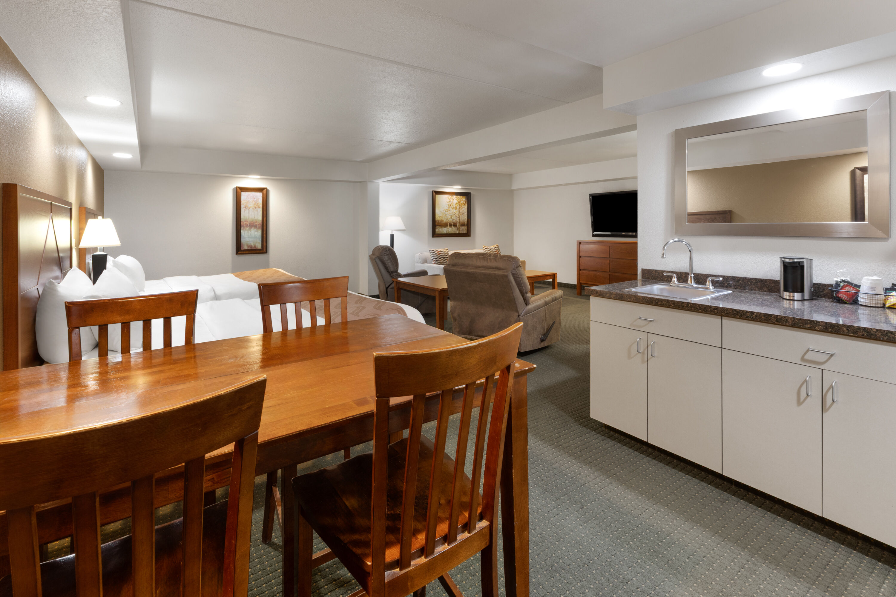 Baymont by Wyndham Jamestown Conference Center & Water Park suite in Jamestown, North Dakota