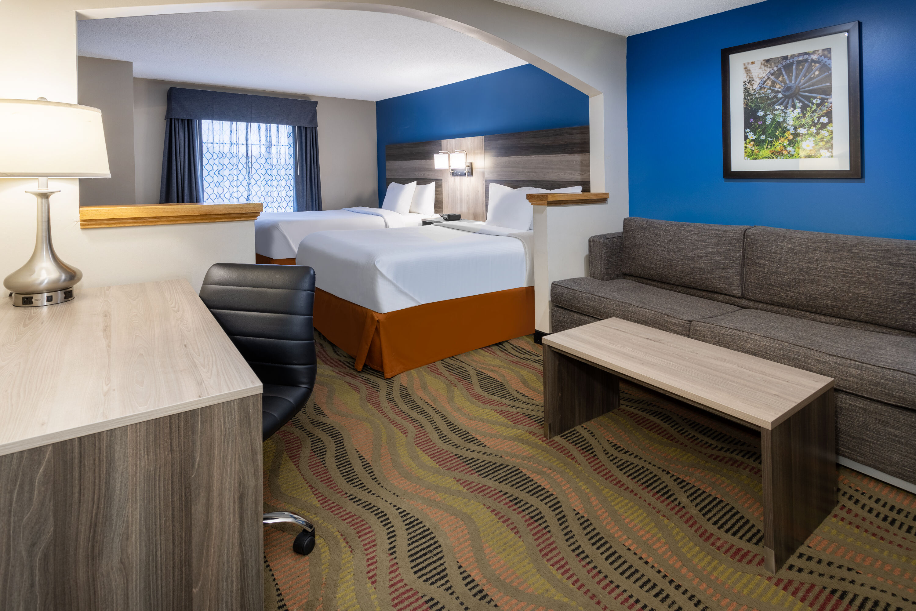 Baymont by Wyndham Budd Lake suite in Budd Lake, New Jersey