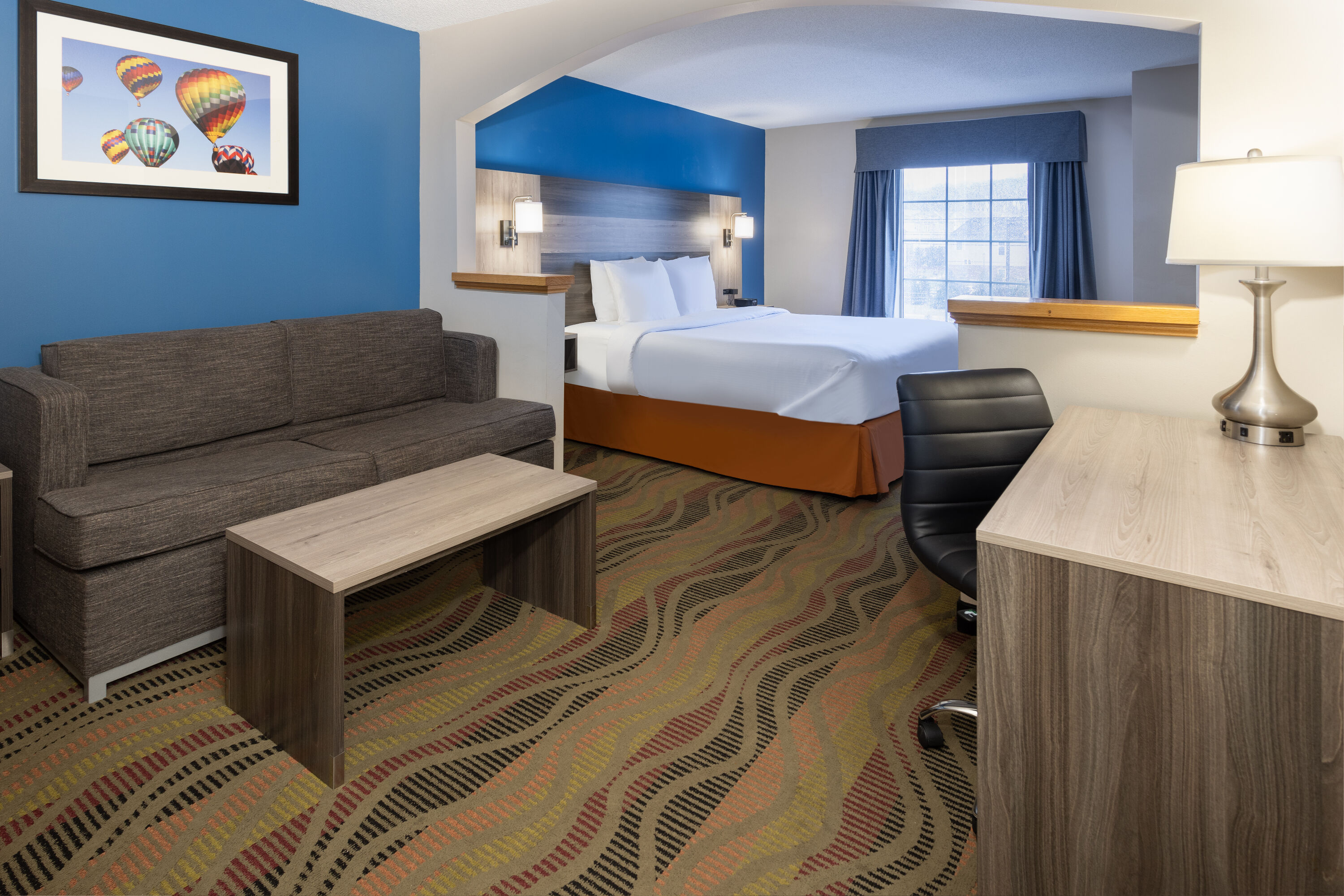 Baymont by Wyndham Budd Lake suite in Budd Lake, New Jersey