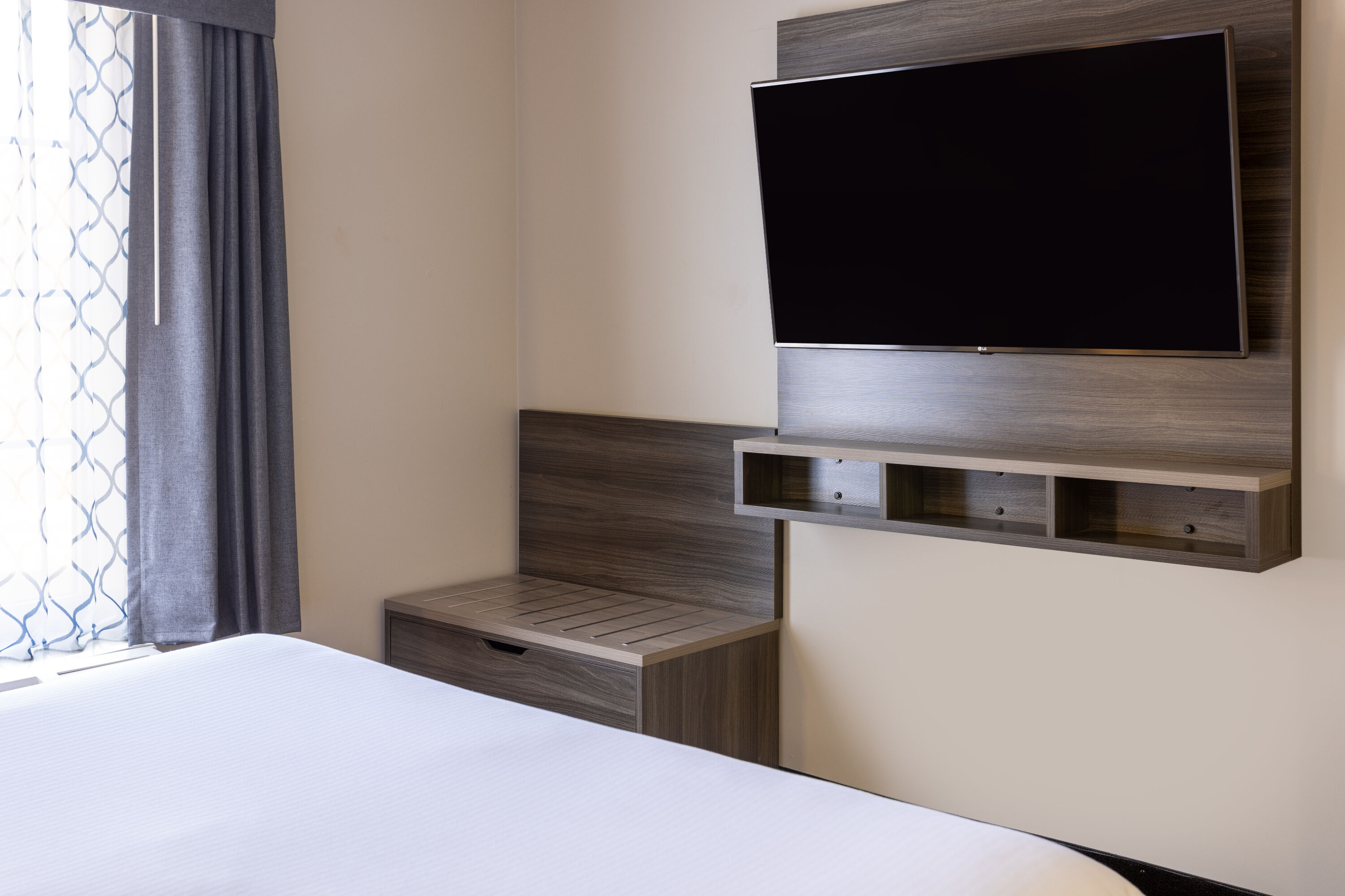 Baymont by Wyndham Budd Lake suite in Budd Lake, New Jersey