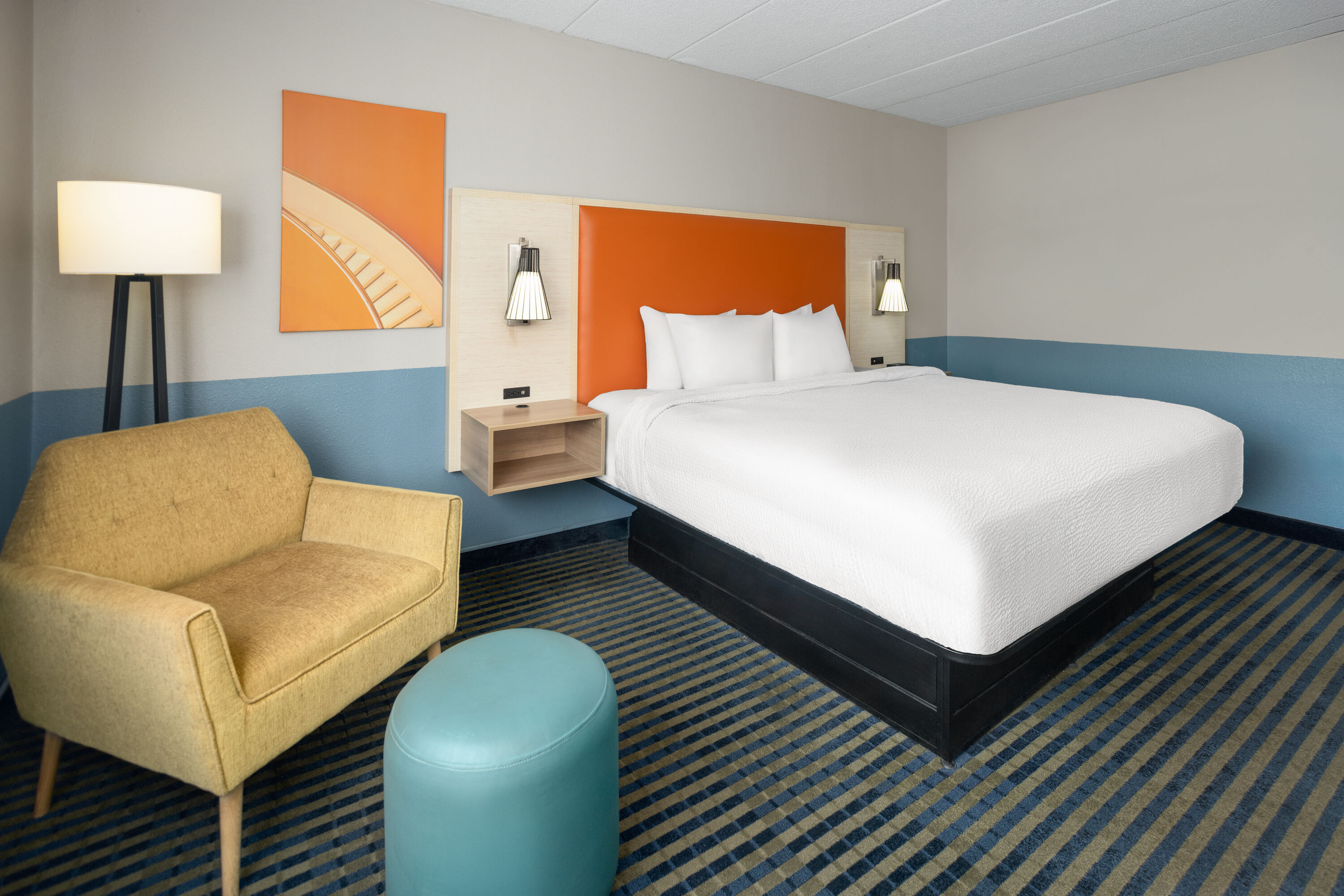 Guest room at the Baymont by Wyndham Westampton in Westampton, New Jersey