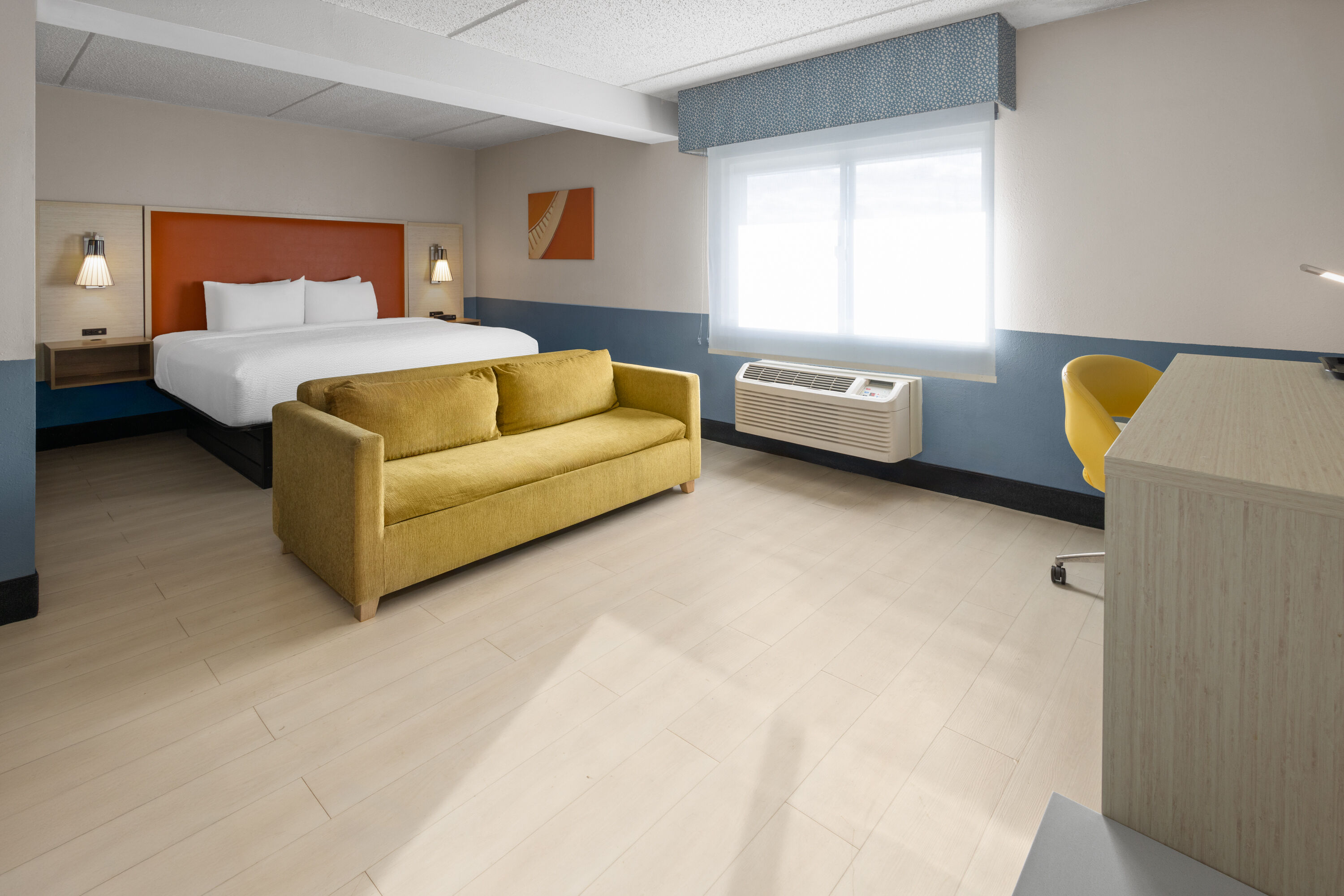 Baymont by Wyndham Westampton suite in Westampton, New Jersey