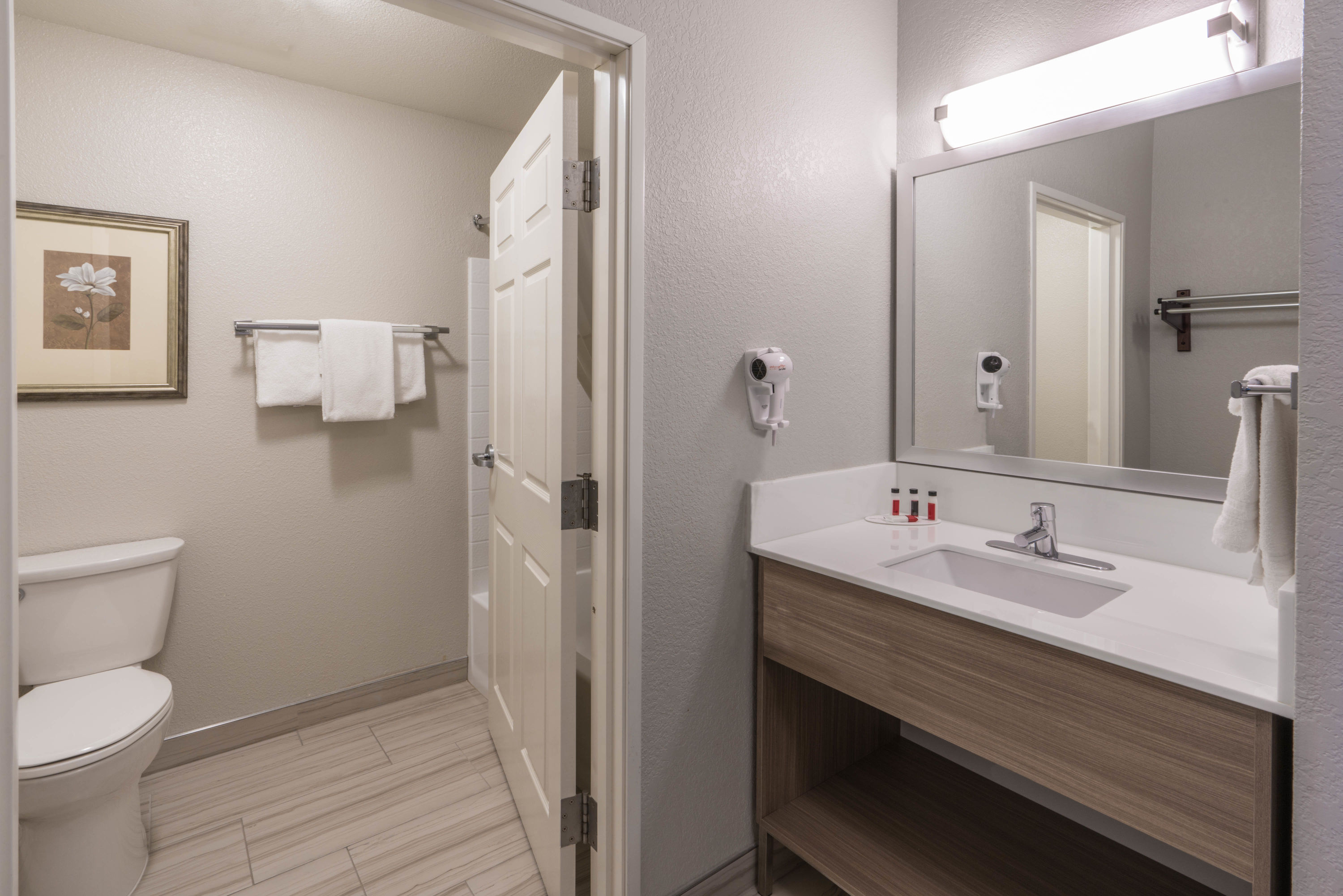 Baymont By Wyndham Albuquerque Airport Albuquerque Nm