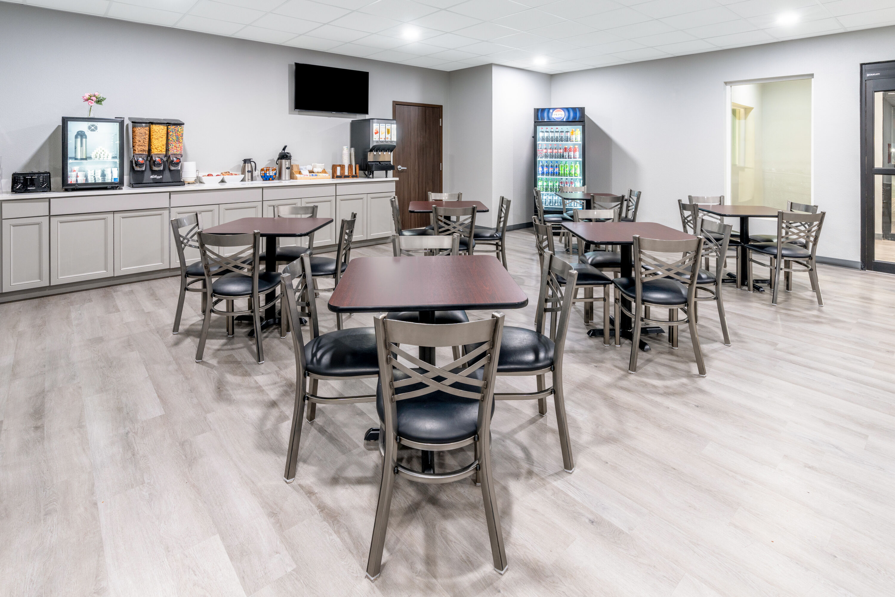 Free breakfast at Baymont by Wyndham Carlsbad NM in Carlsbad, New Mexico