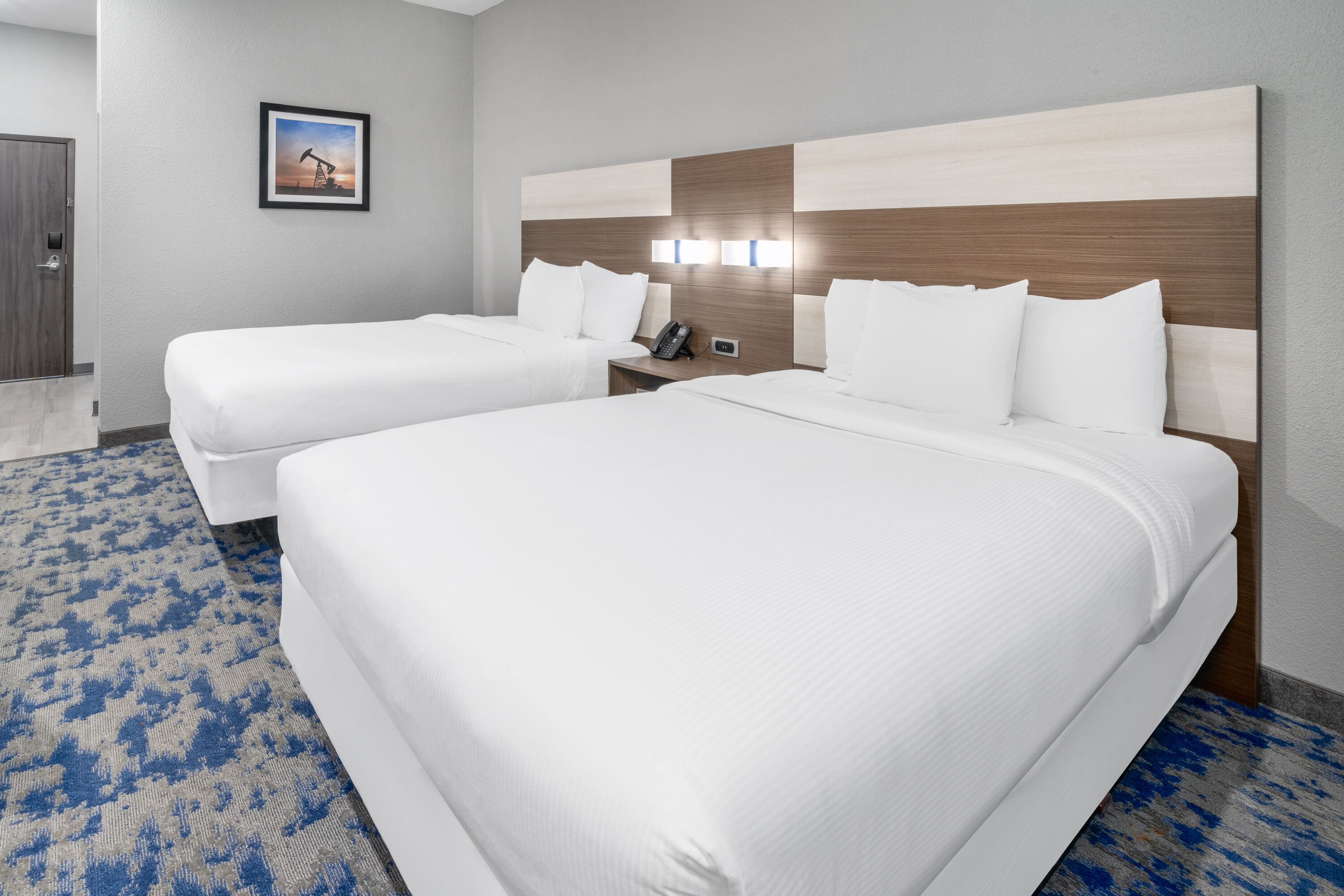 Guest room at the Baymont by Wyndham Carlsbad NM in Carlsbad, New Mexico