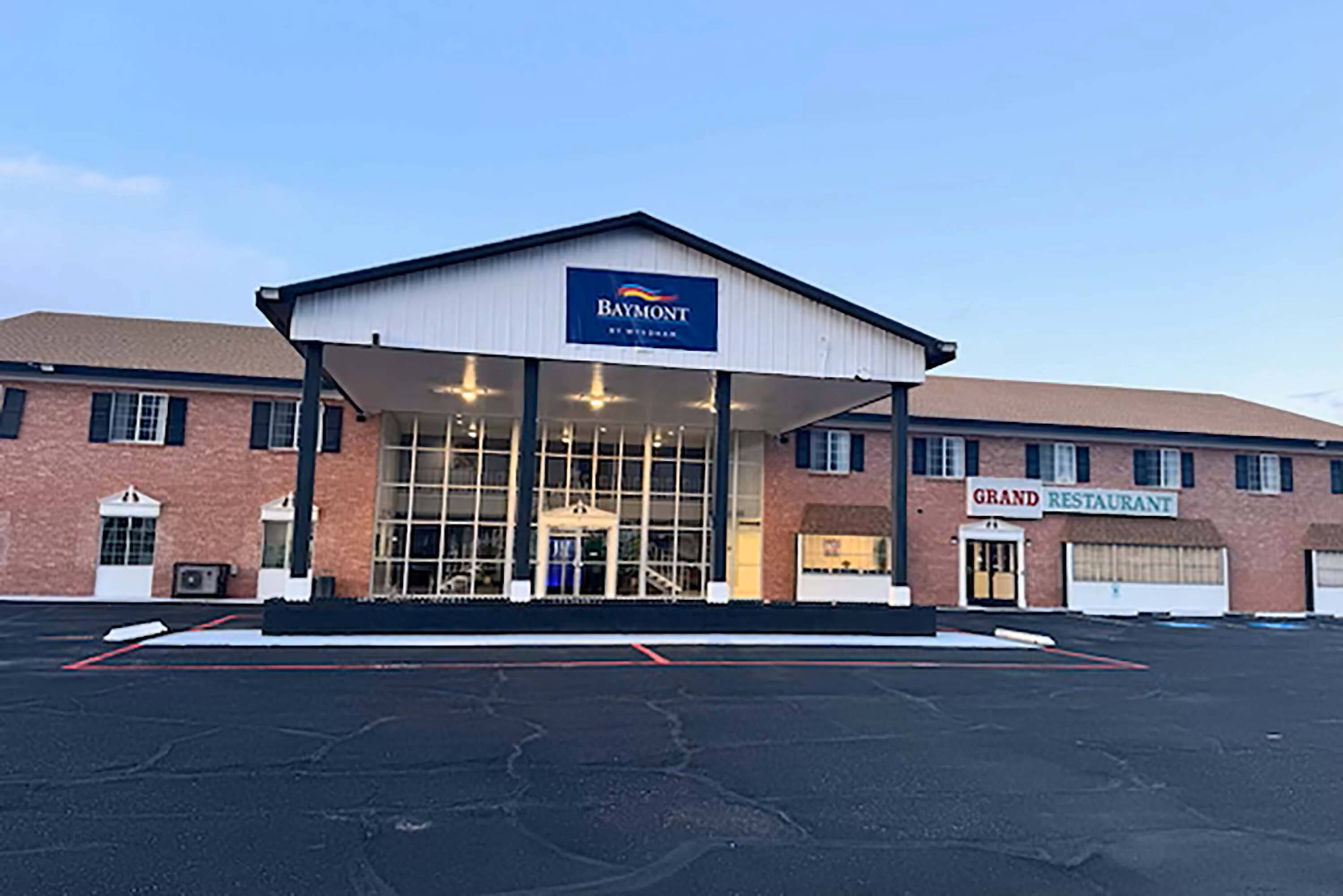 Baymont by Wyndham Deming Deming, NM Hotels