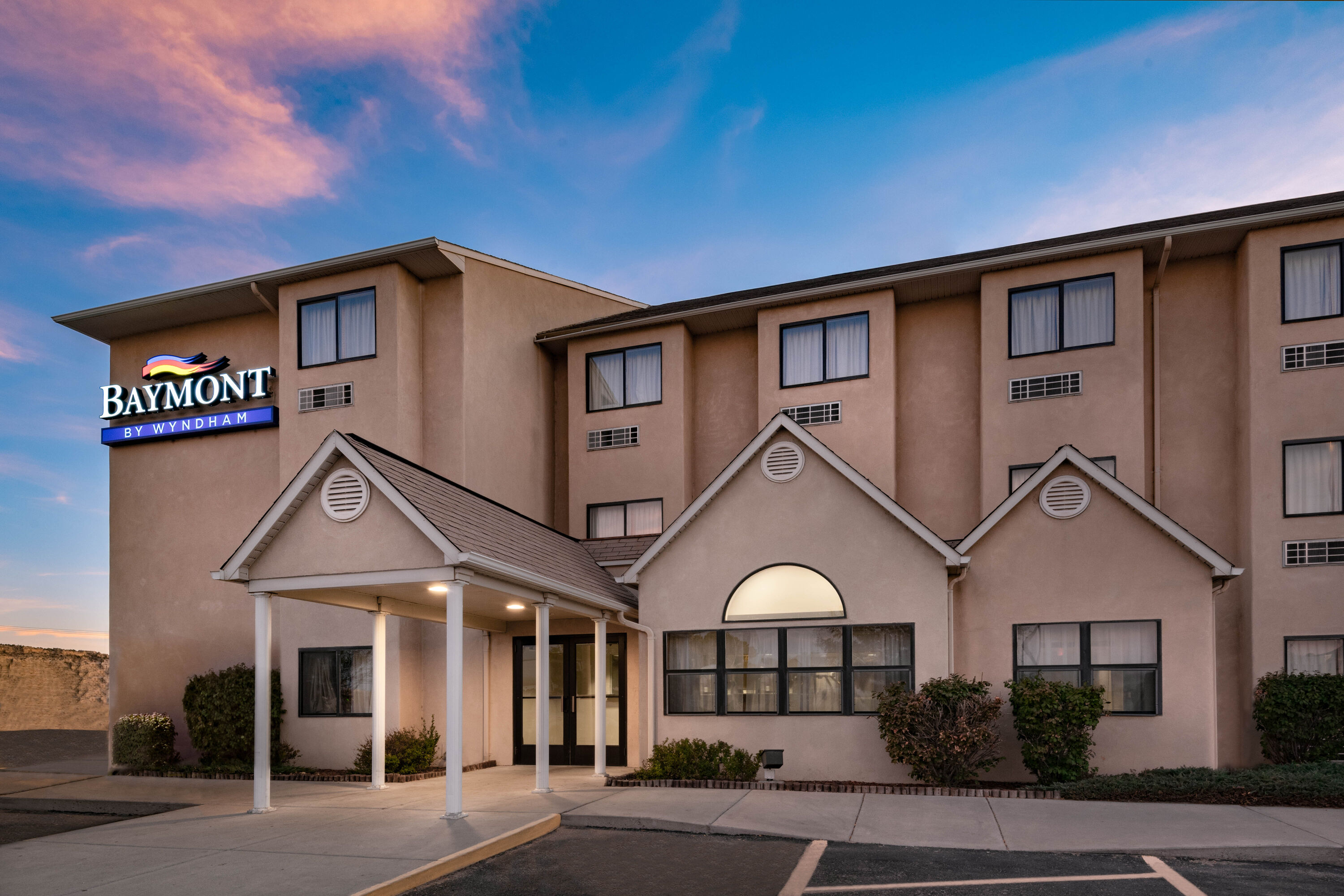 Baymont by Wyndham Farmington Farmington, NM Hotels