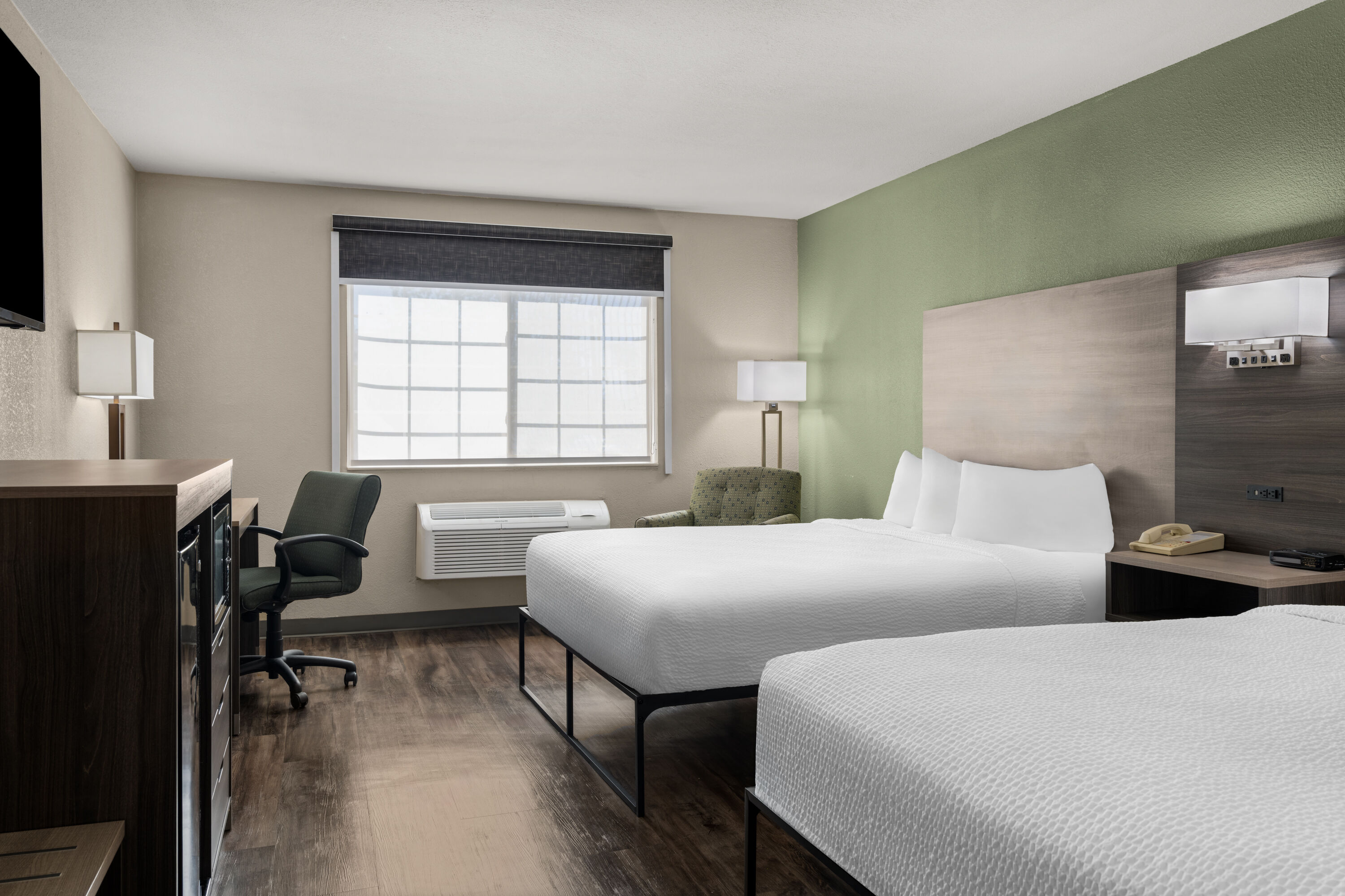 Guest room at the Baymont by Wyndham Santa Fe in Santa Fe, New Mexico