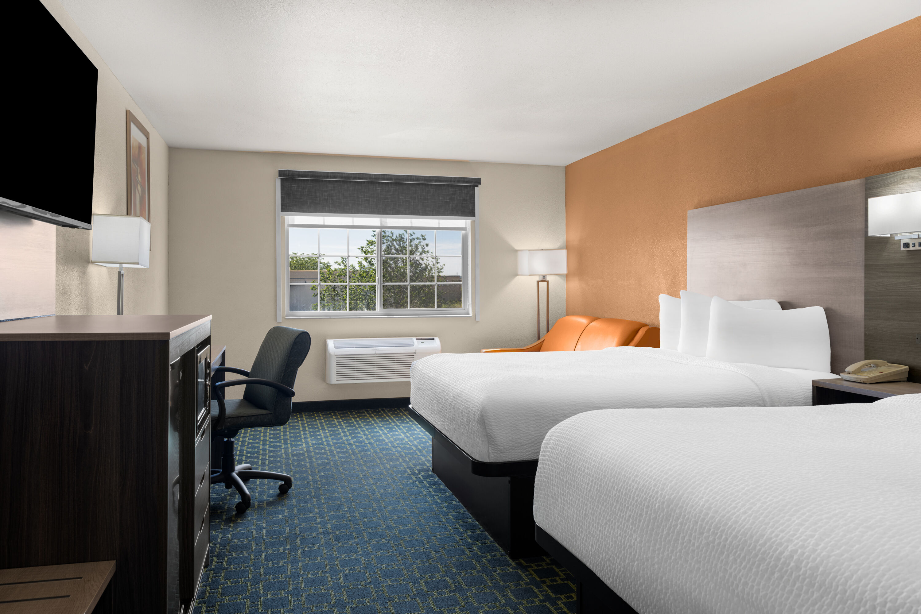 Guest room at the Baymont by Wyndham Santa Fe in Santa Fe, New Mexico
