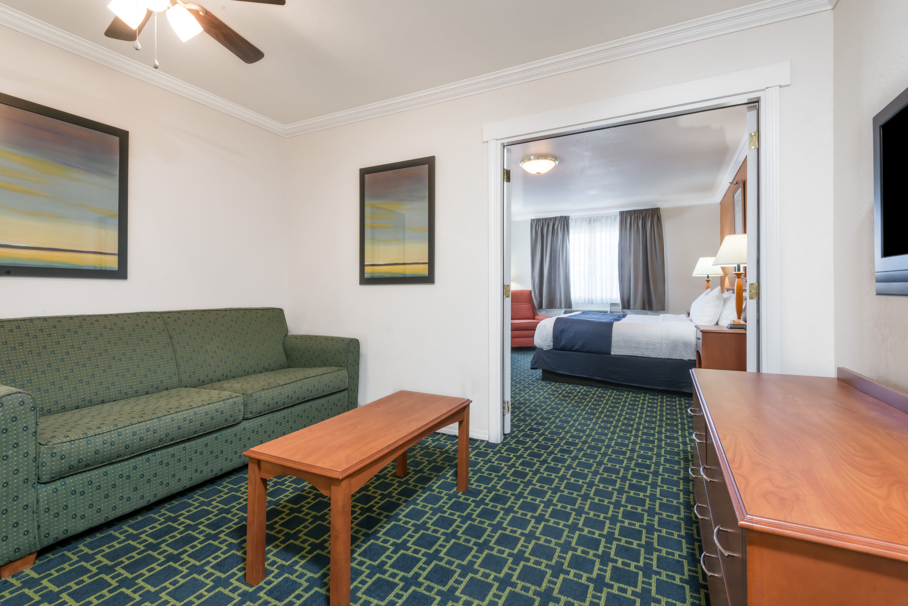 Baymont by Wyndham Santa Fe suite in Santa Fe, New Mexico