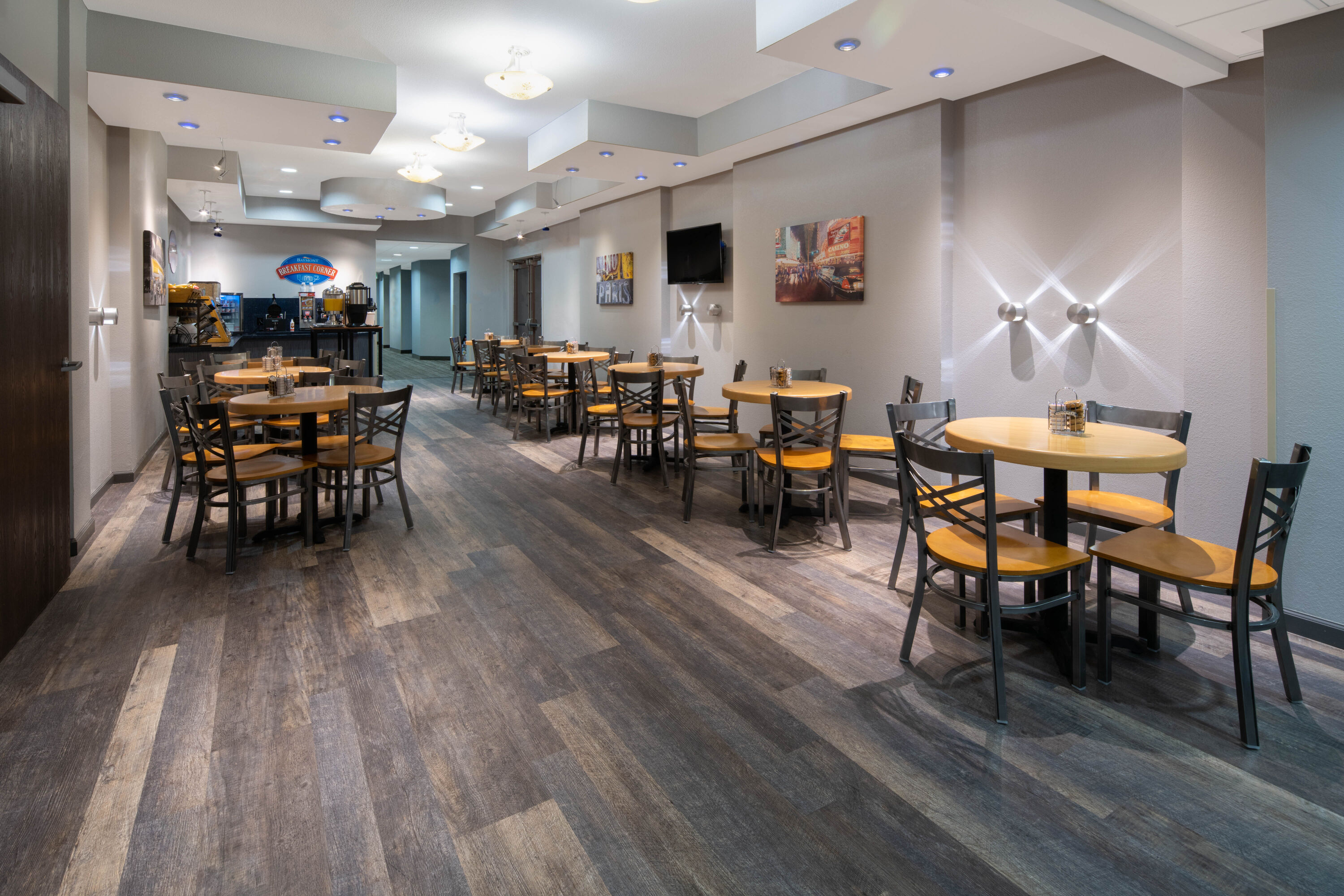 Las Vegas Hotels With Complimentary Breakfast Baymont by Wyndham Las Vegas South Strip | Las Vegas, NV Hotels