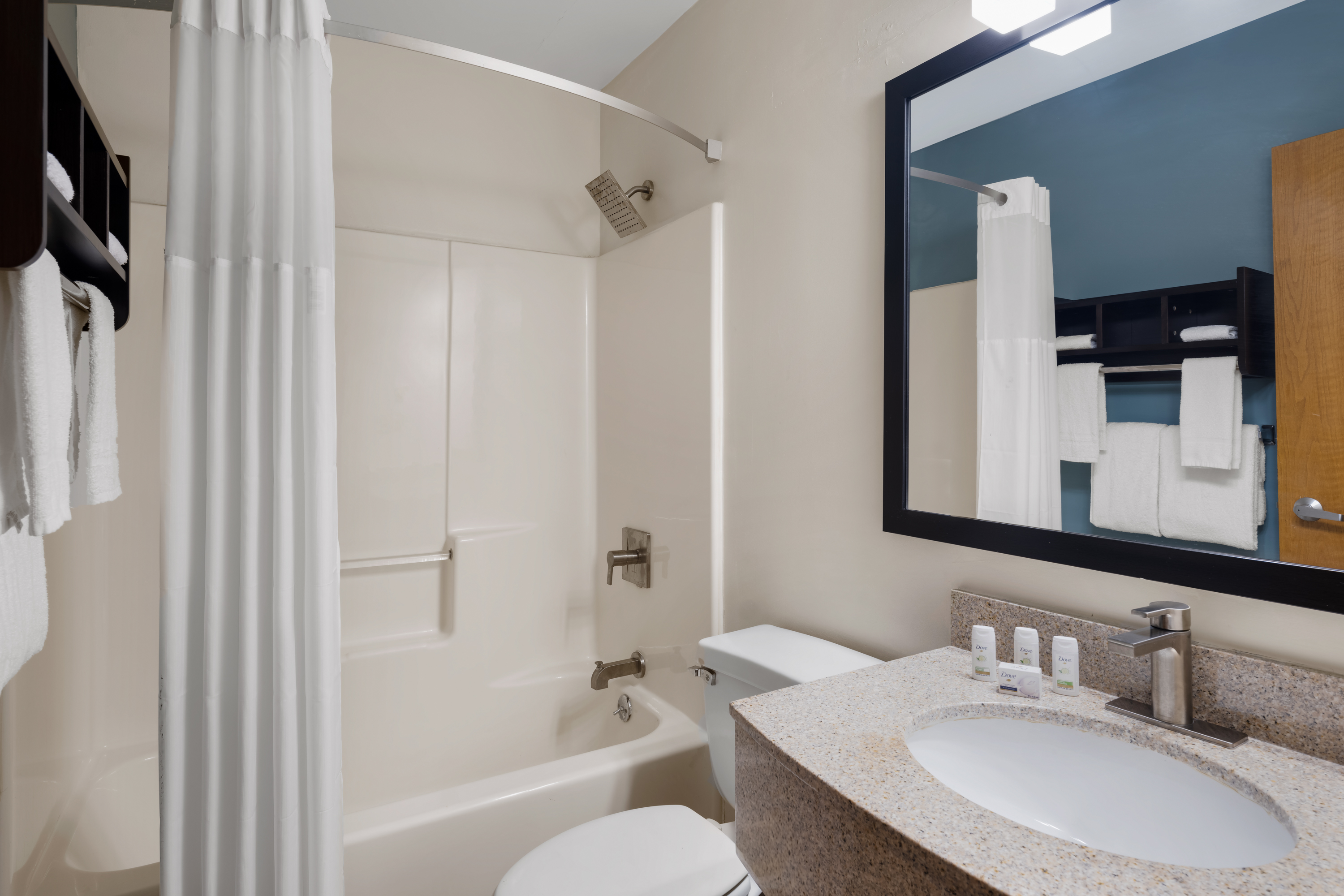 Guest room bath at the Baymont by Wyndham Boardman in Boardman, Ohio