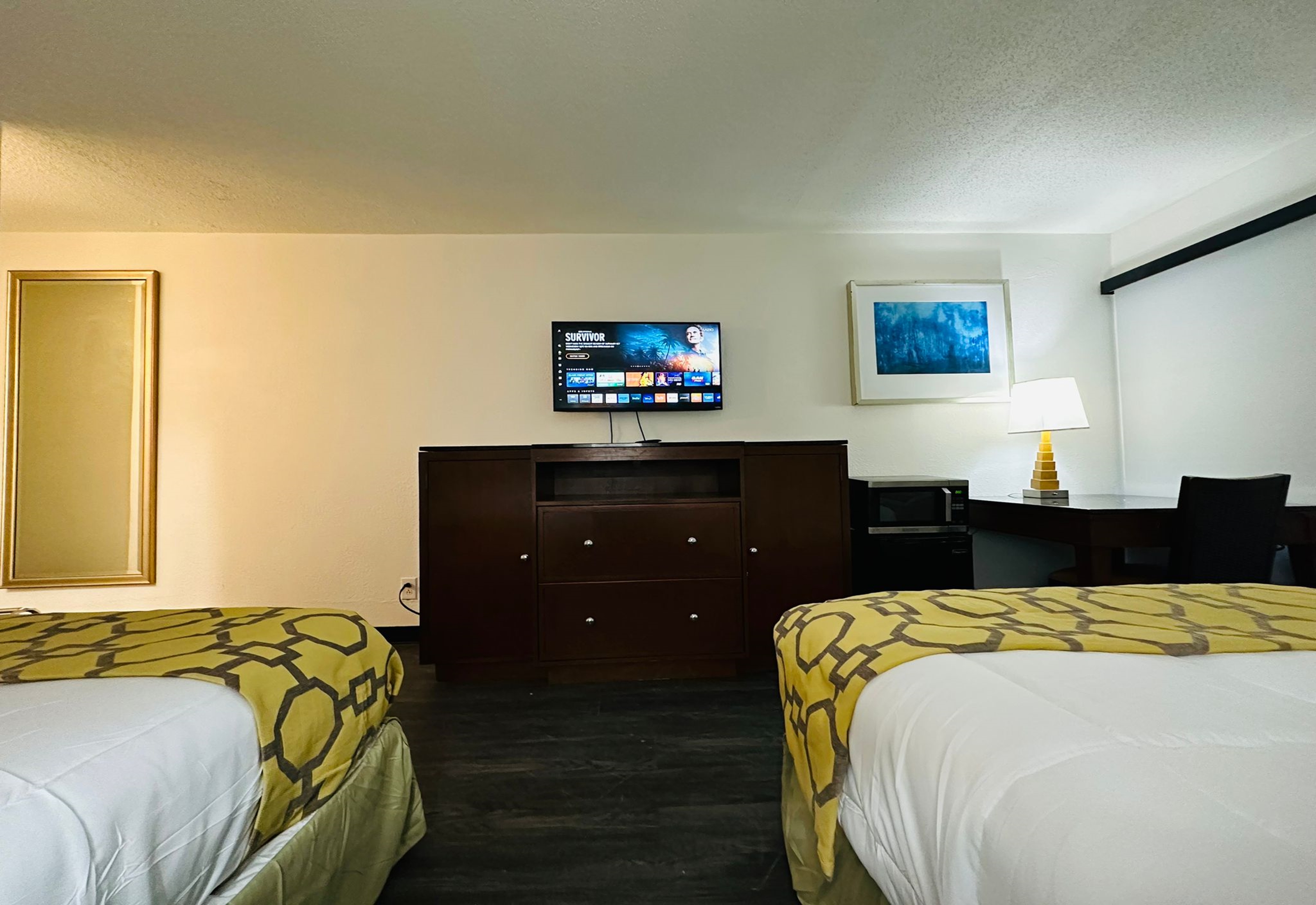 Guest room at the Baymont Inn and Suites by Wyndham Columbus / Near OSU in Columbus, Ohio