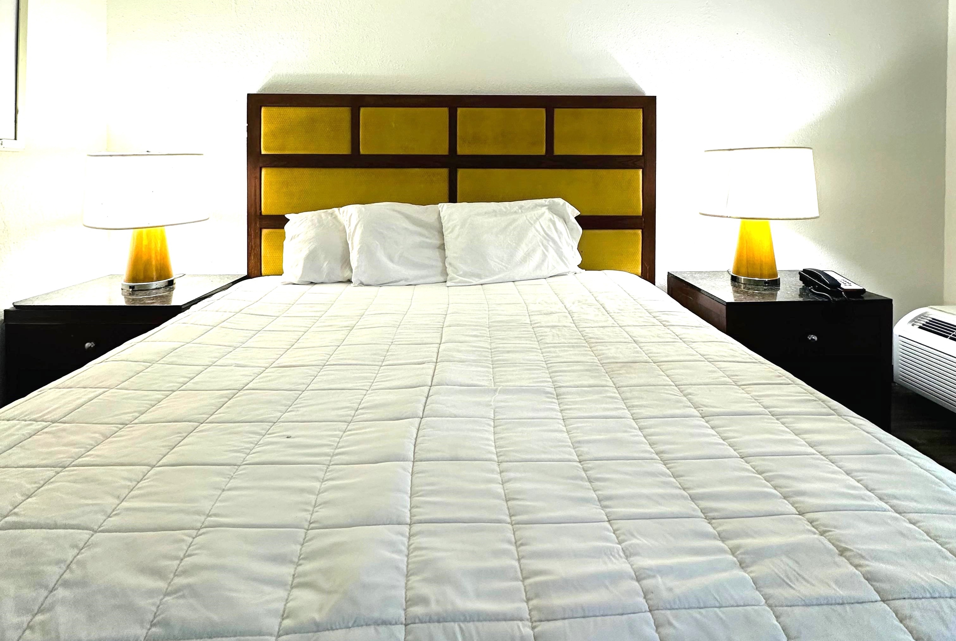 Guest room at the Baymont Inn and Suites by Wyndham Columbus / Near OSU in Columbus, Ohio