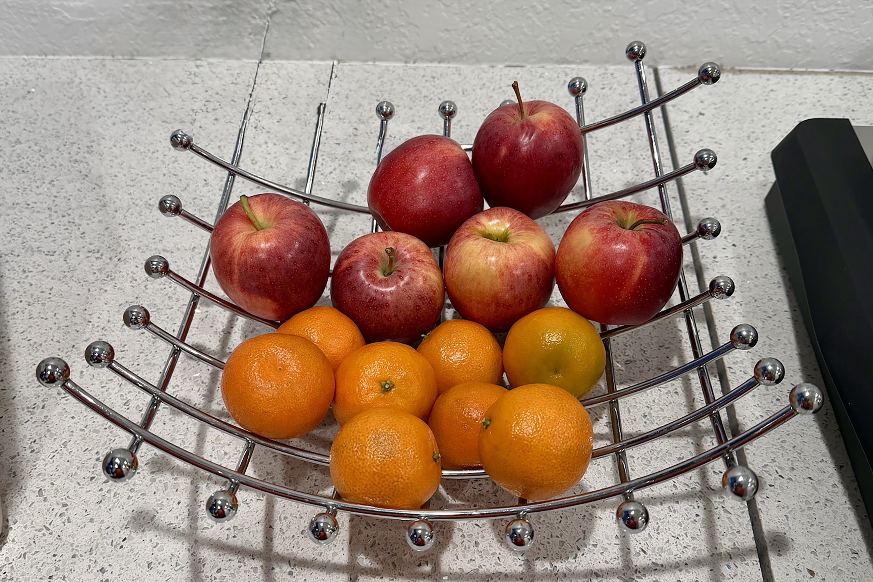 Baymont by Wyndham Findlay restaurant breakfast area with seating in Findlay, Ohio