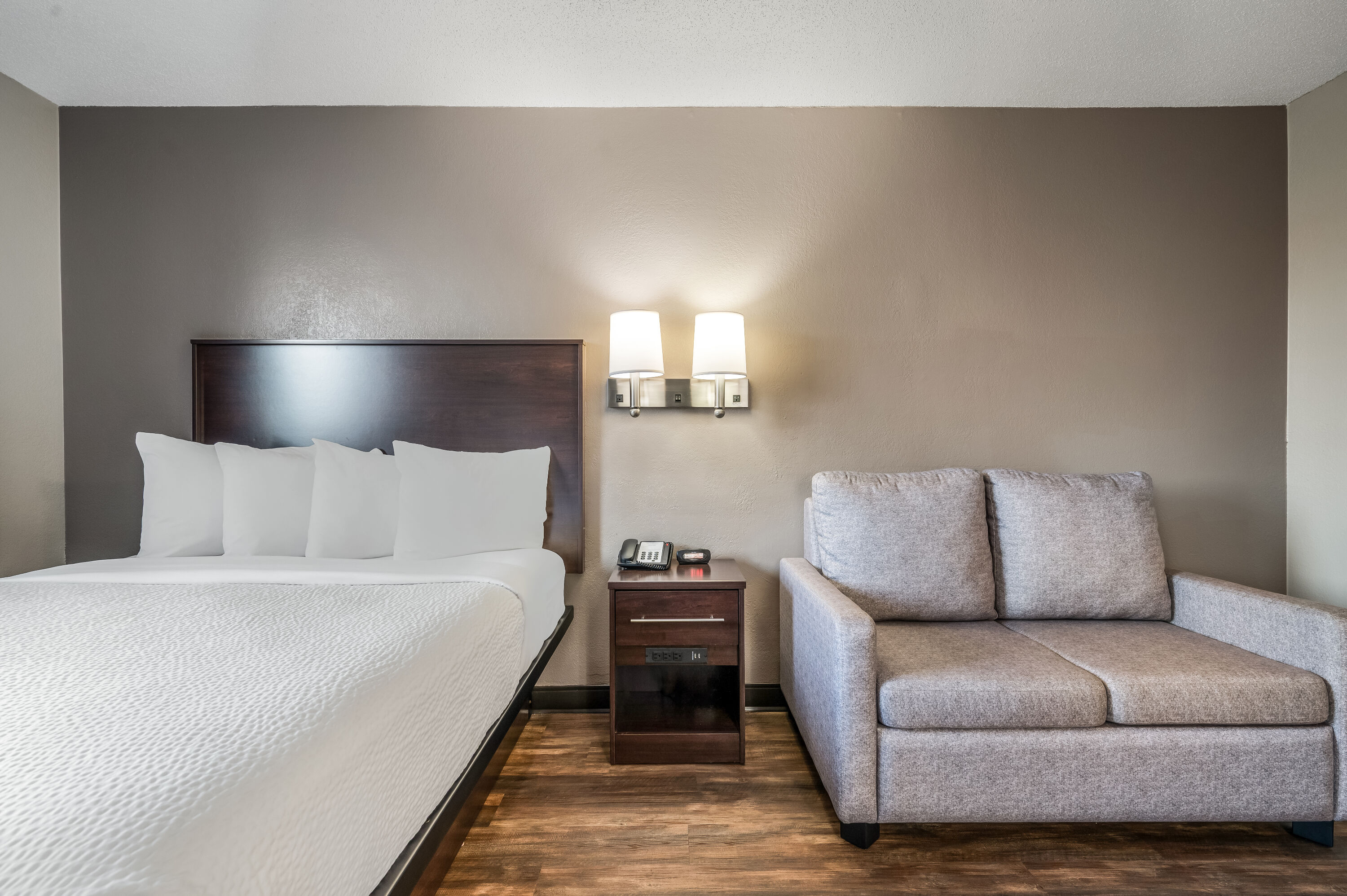 Baymont by Wyndham Findlay suite in Findlay, Ohio