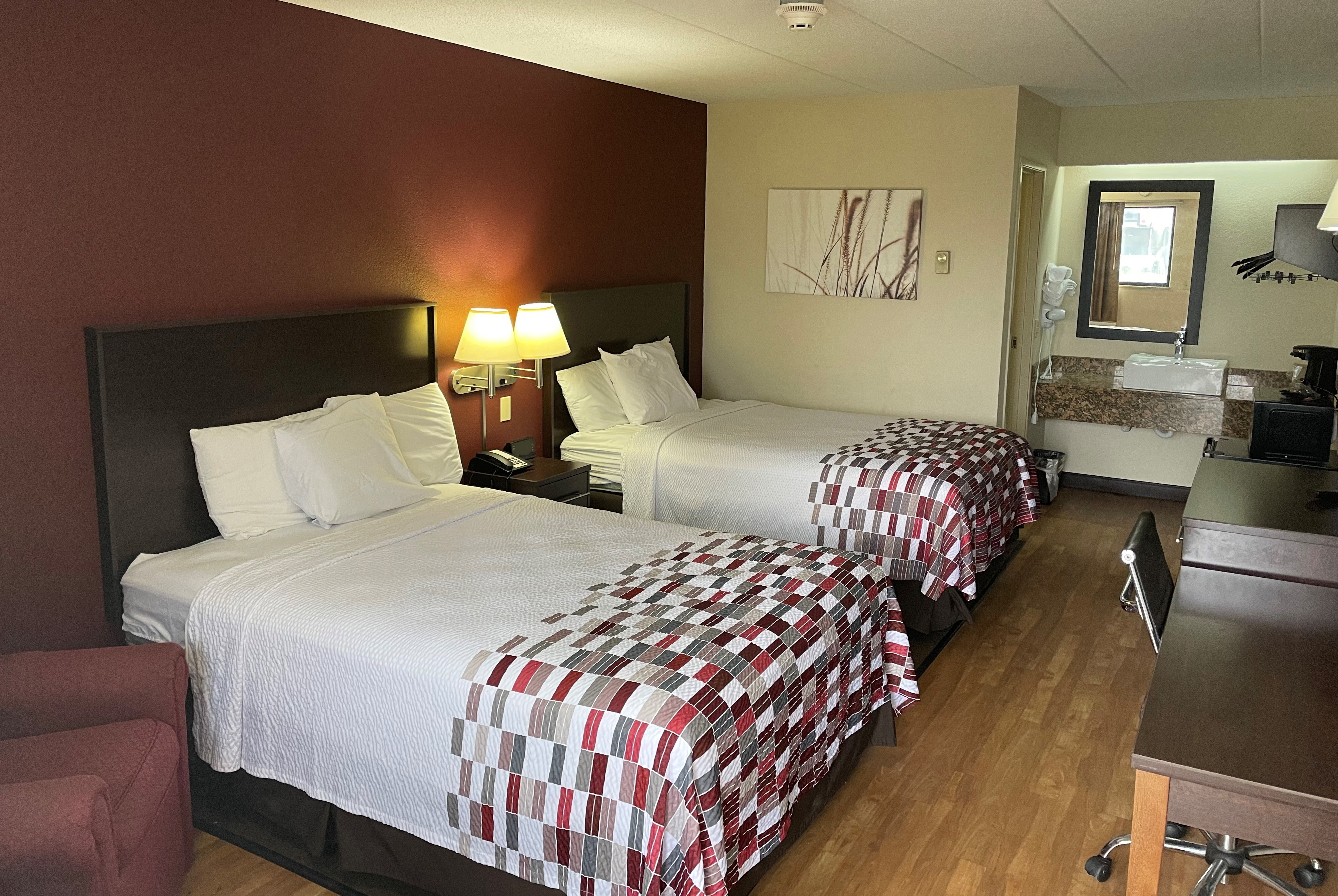 Guest room at the Baymont by Wyndham Holland/Toledo in Holland, Ohio