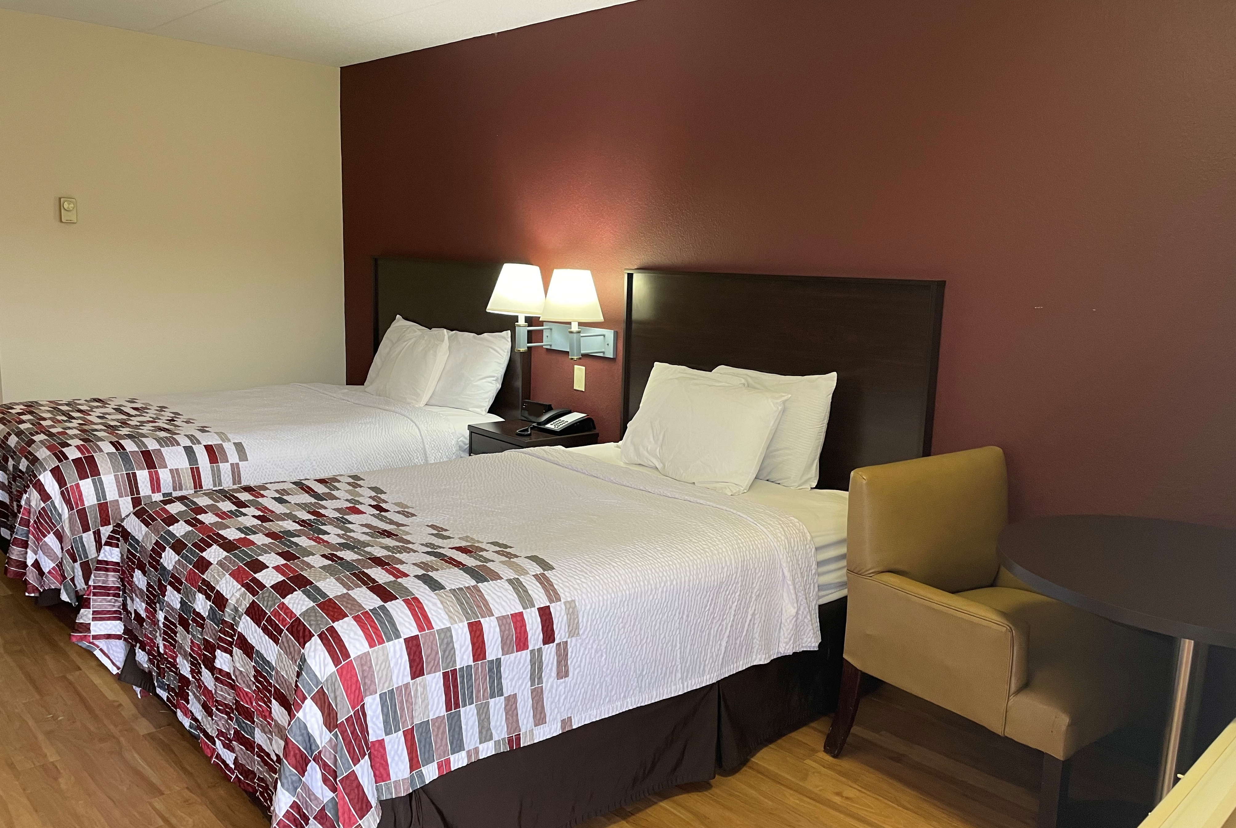 Guest room at the Baymont by Wyndham Holland/Toledo in Holland, Ohio