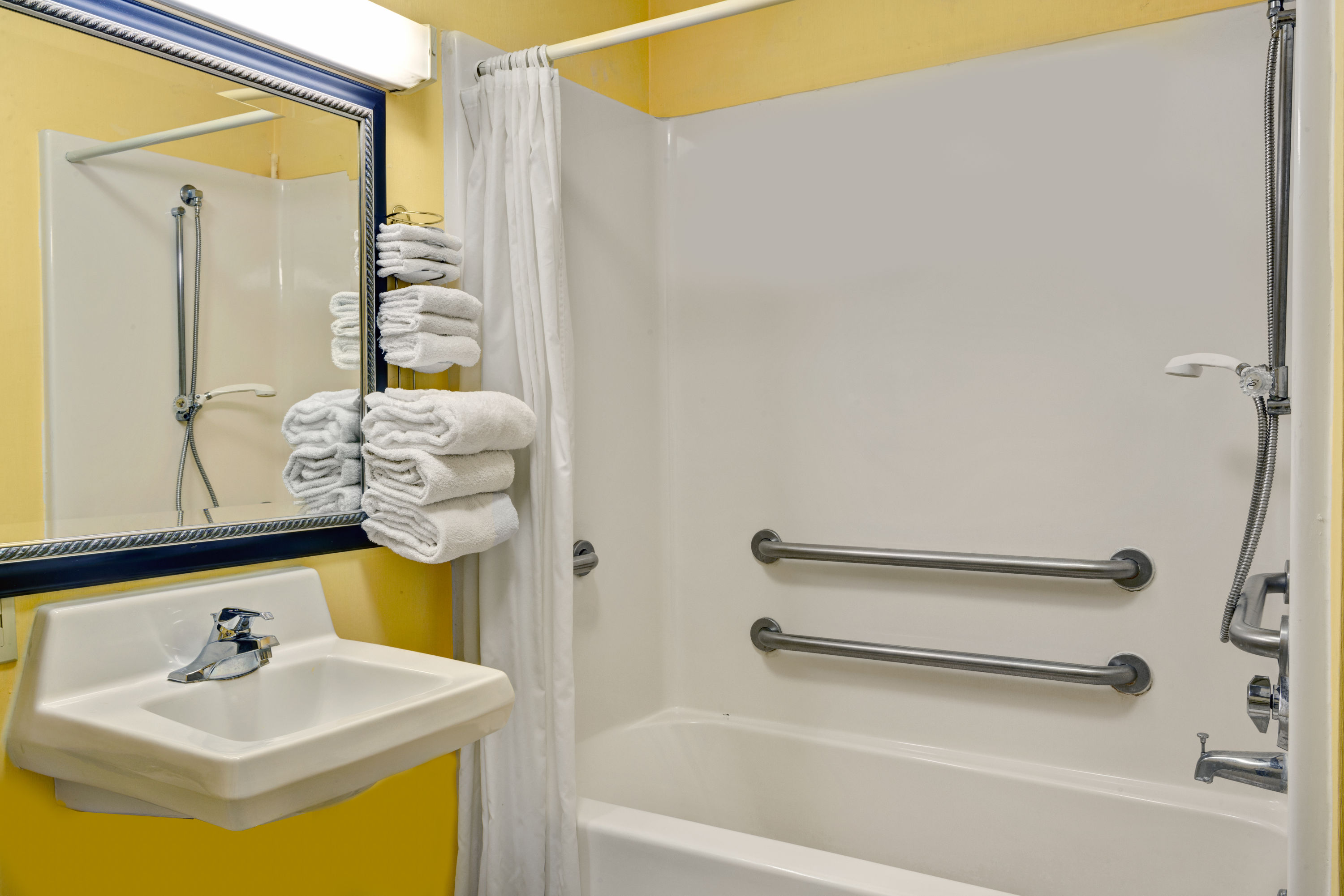 Baymont by Wyndham Washington Court House Jeffersonville OH Hotels