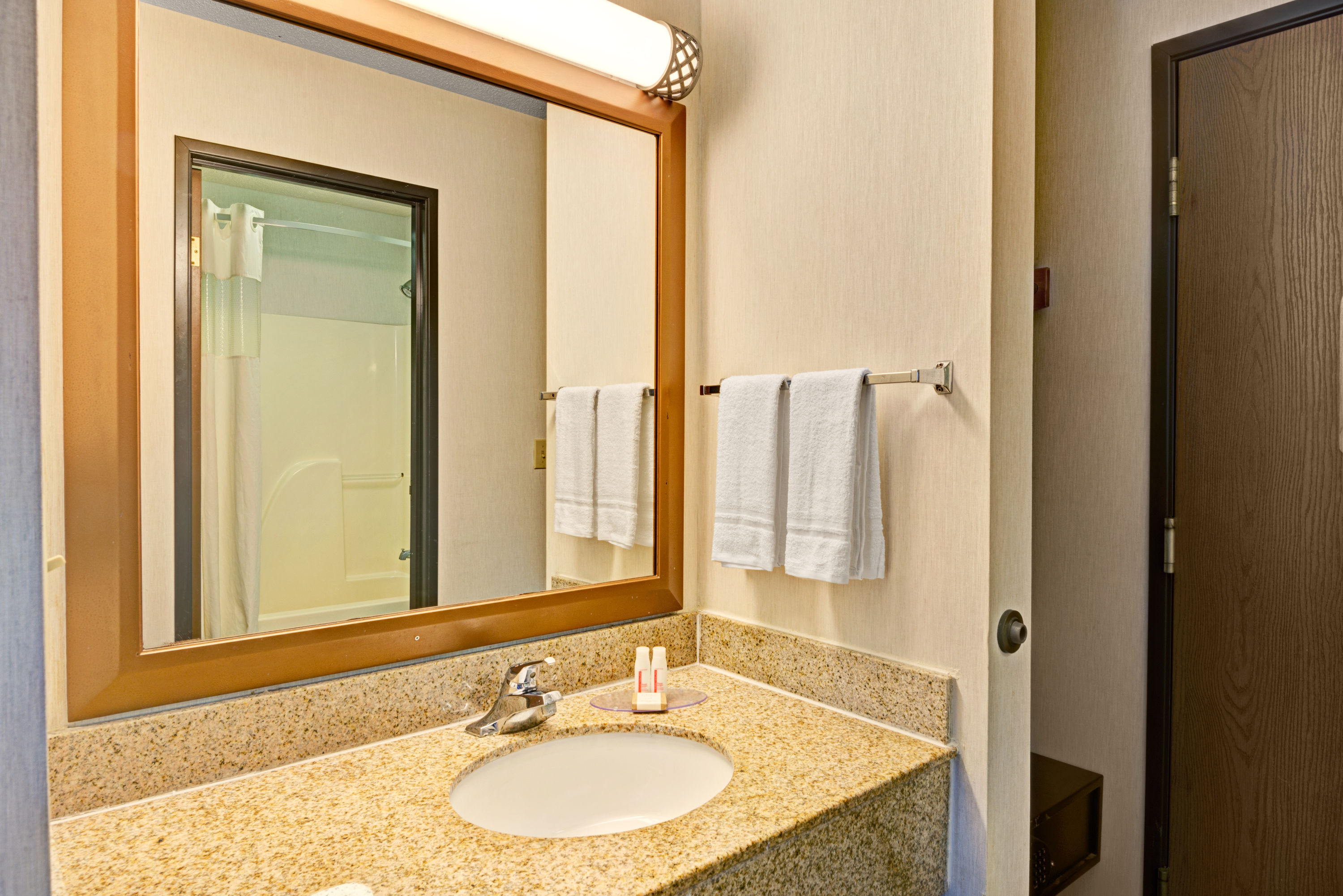 Baymont by Wyndham Washington Court House Jeffersonville OH Hotels