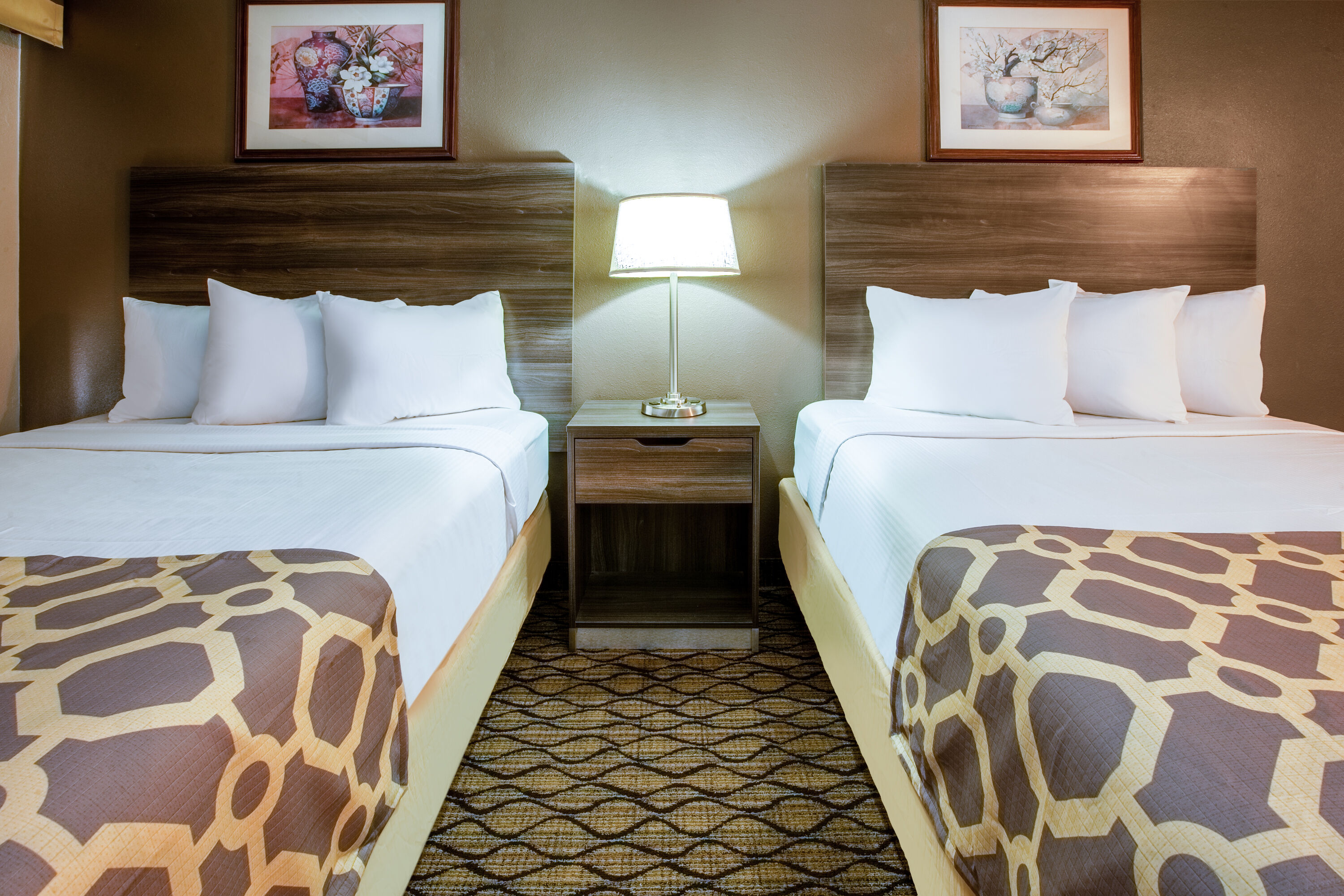 Guest room at the Baymont by Wyndham Northwood in Northwood, Ohio