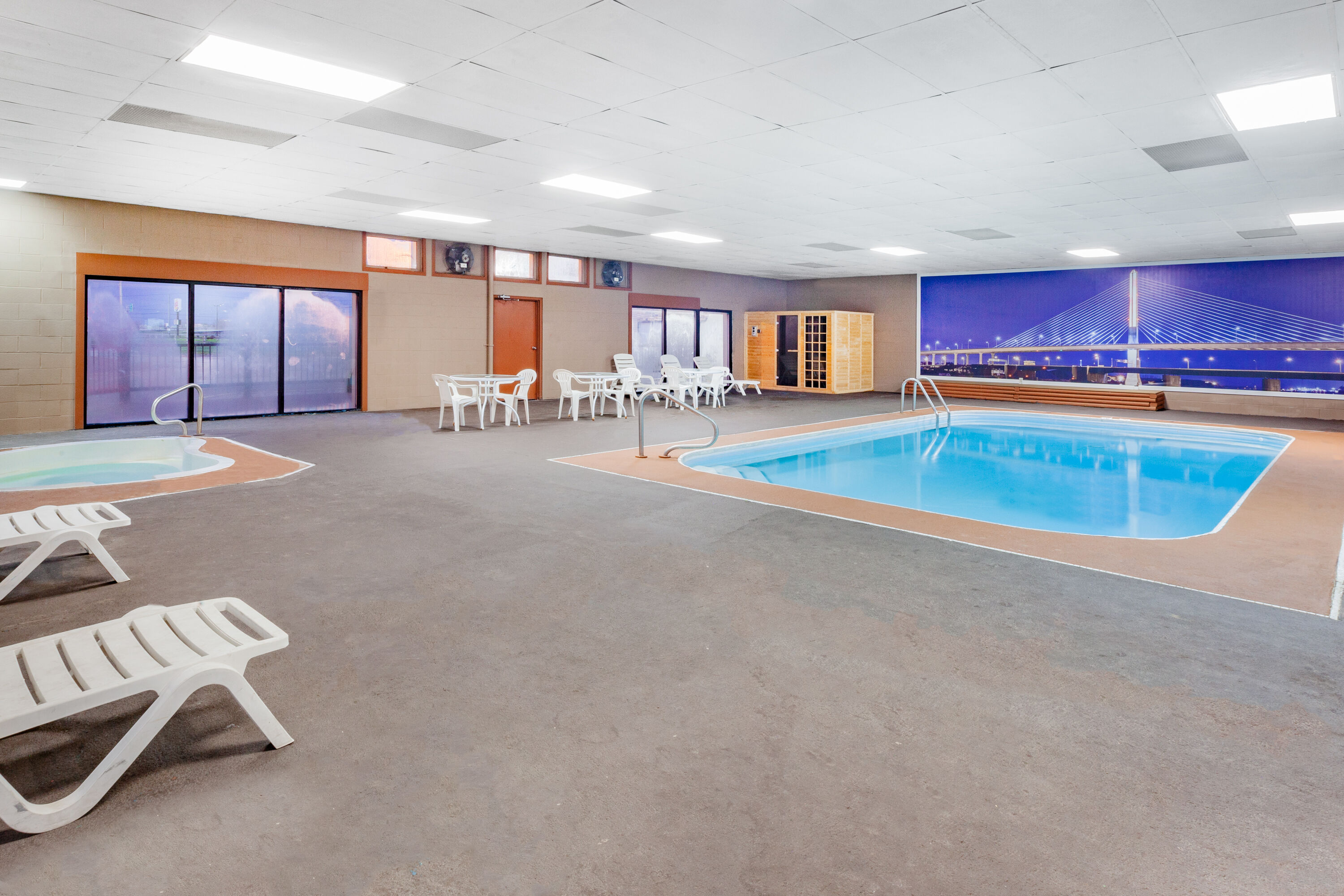 Indoor pool at the Baymont by Wyndham Perrysburg/Toledo in Perrysburg, Ohio
