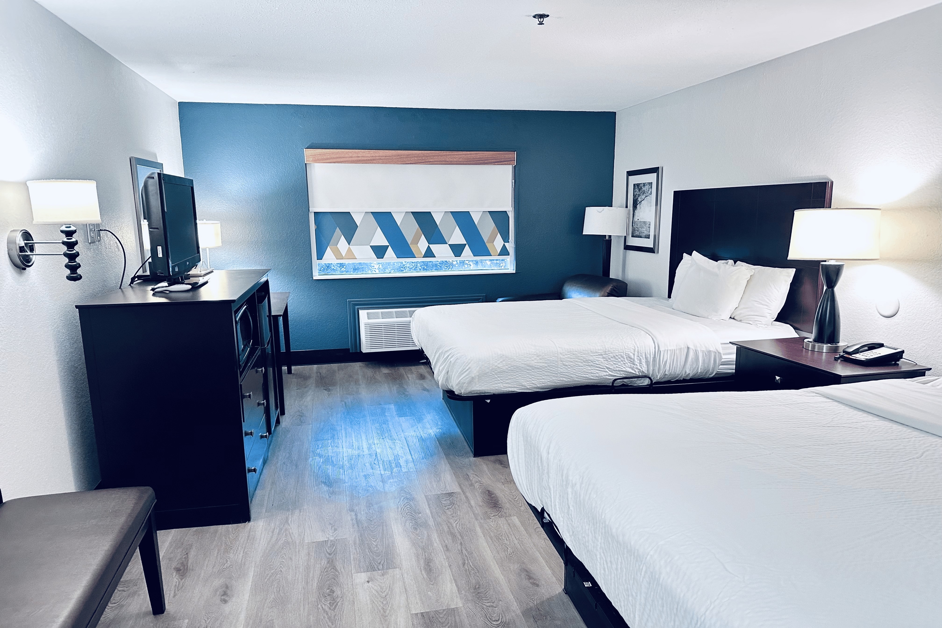 Guest room at the Baymont by Wyndham Ardmore I-35 in Ardmore, Oklahoma