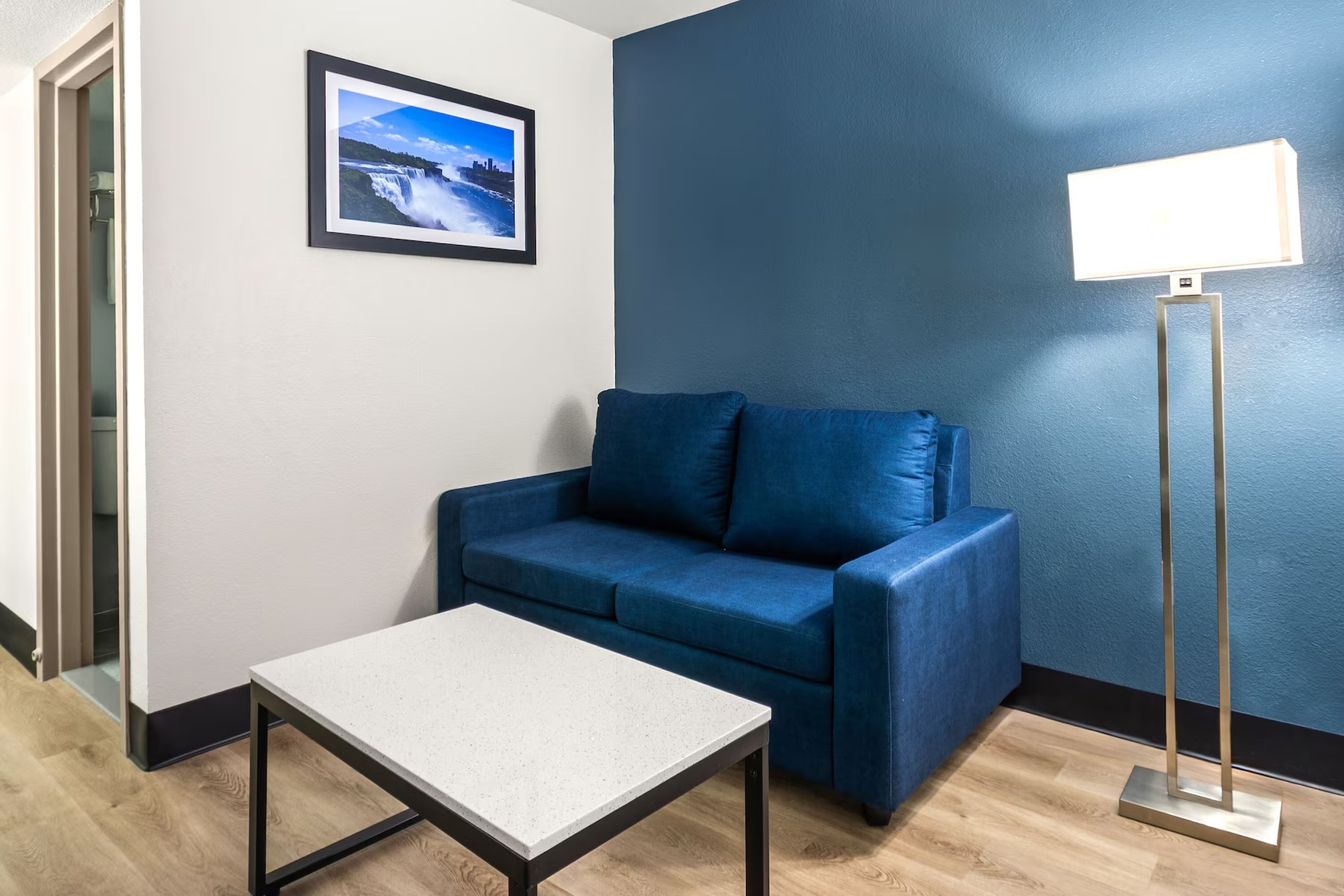 Guest room at the Baymont by Wyndham Ardmore I-35 in Ardmore, Oklahoma