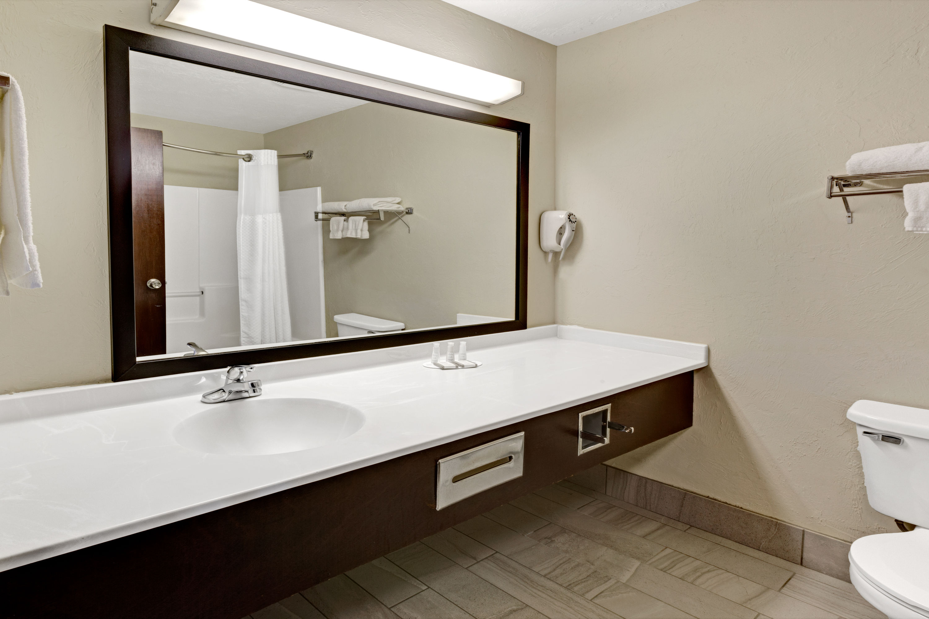 Baymont by Wyndham El Reno El Reno, OK Hotels