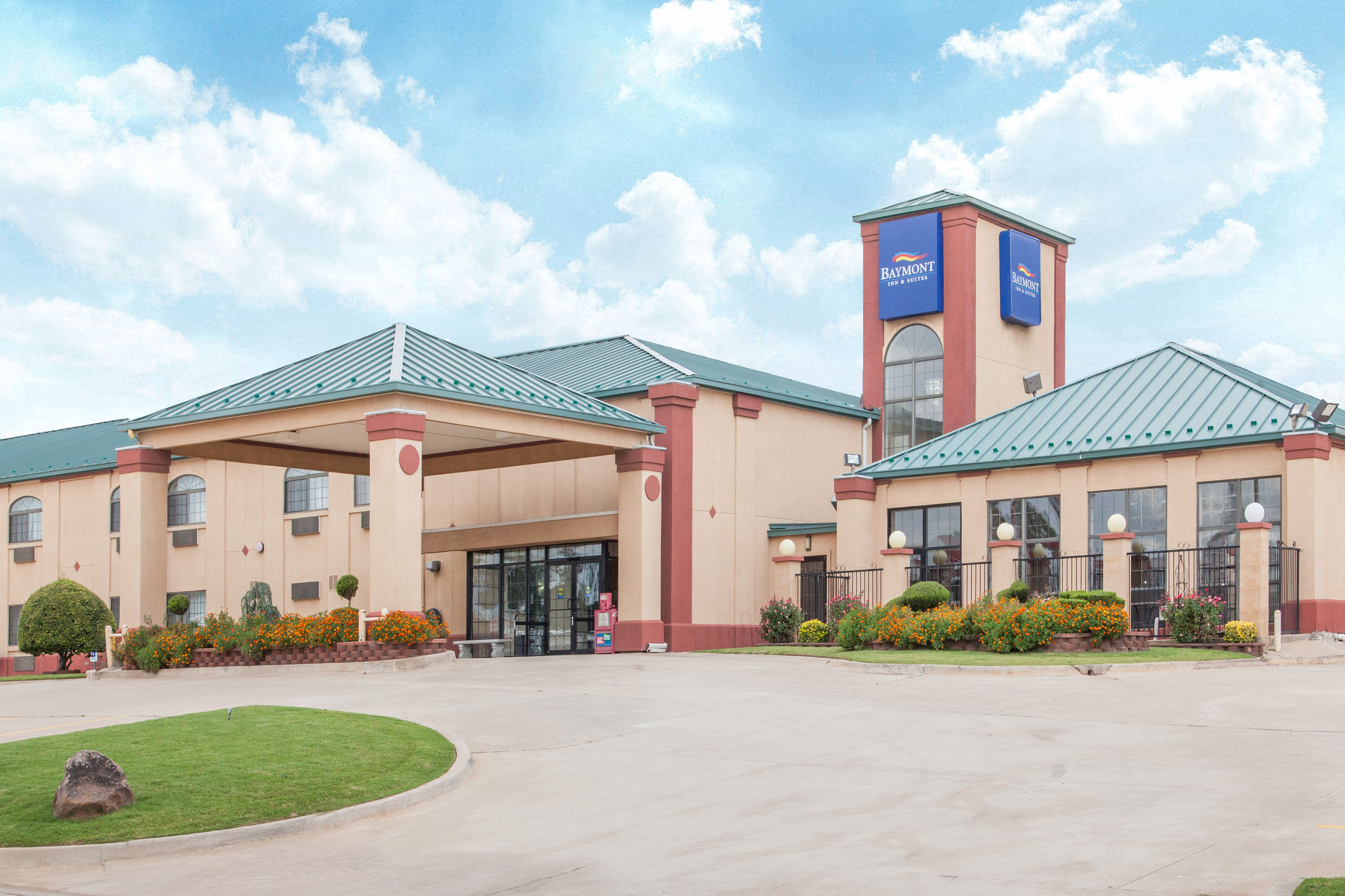 Baymont By Wyndham Oklahoma City Edmond Oklahoma City Ok Hotels